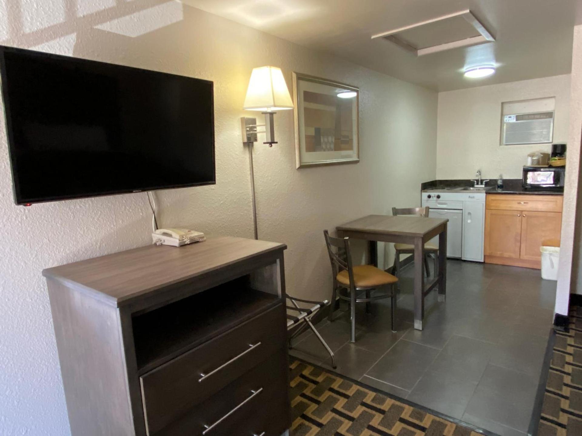 Motel In The Pines photo 42