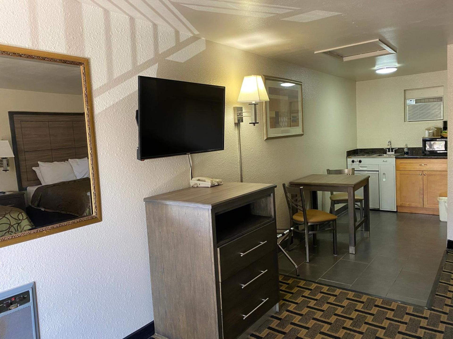 Motel In The Pines photo 49