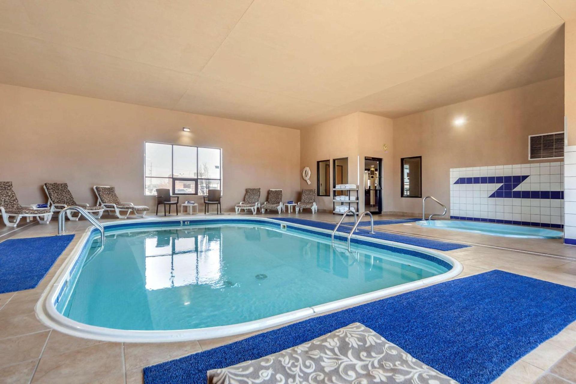 Comfort Inn Grand Island North photo 32