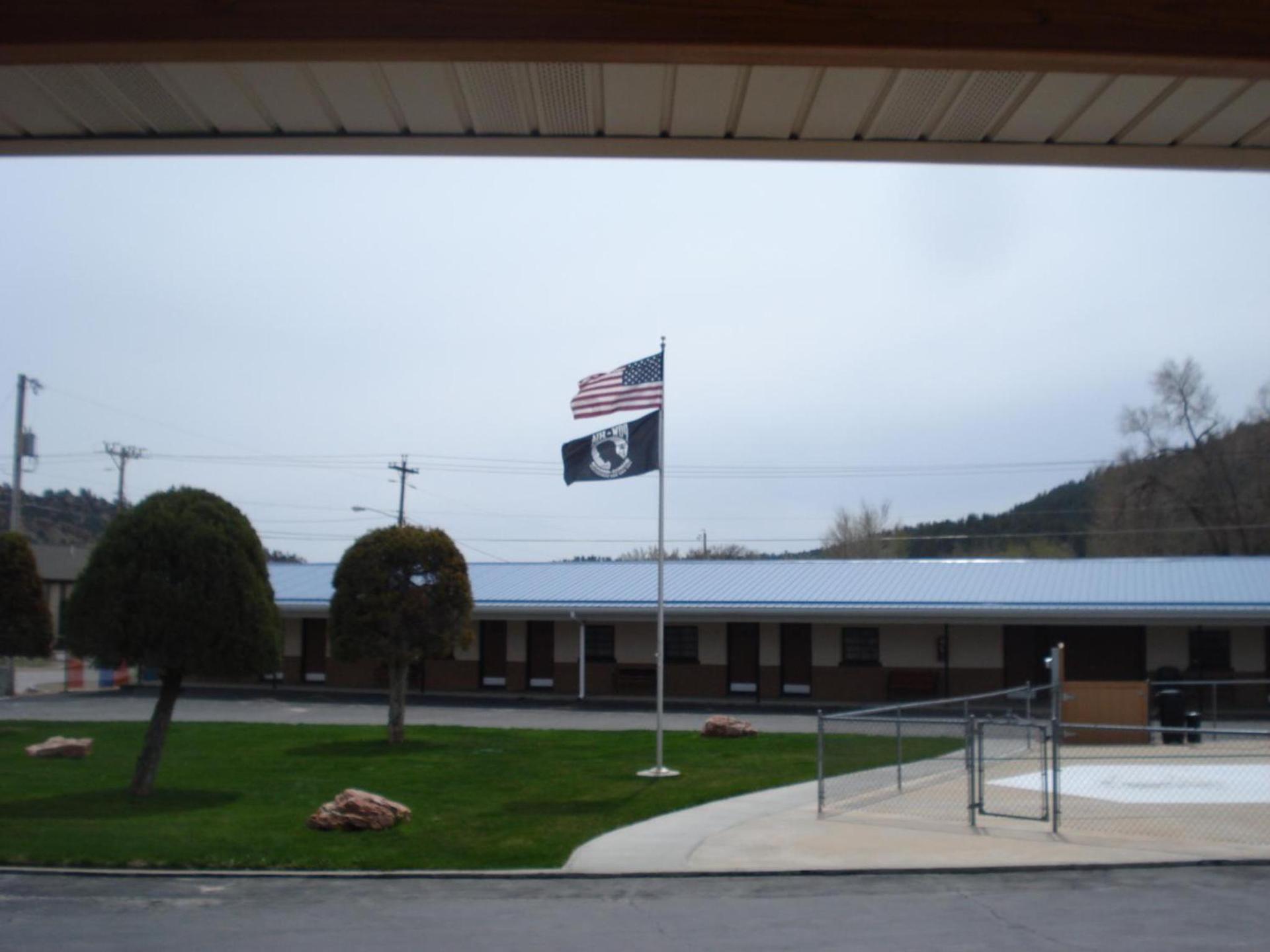 Hills Inn photo 32