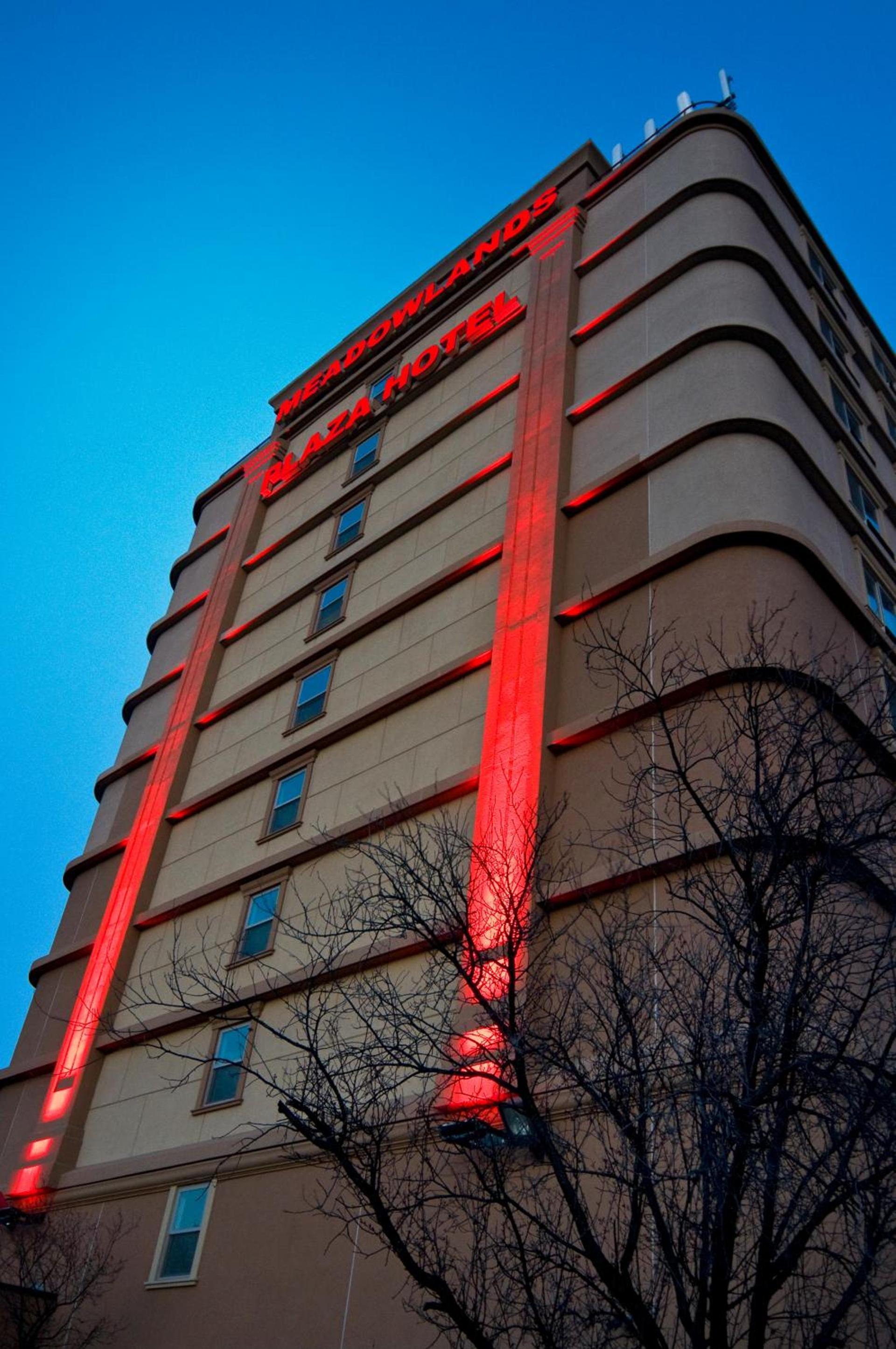 Meadowlands Plaza Hotel photo 35