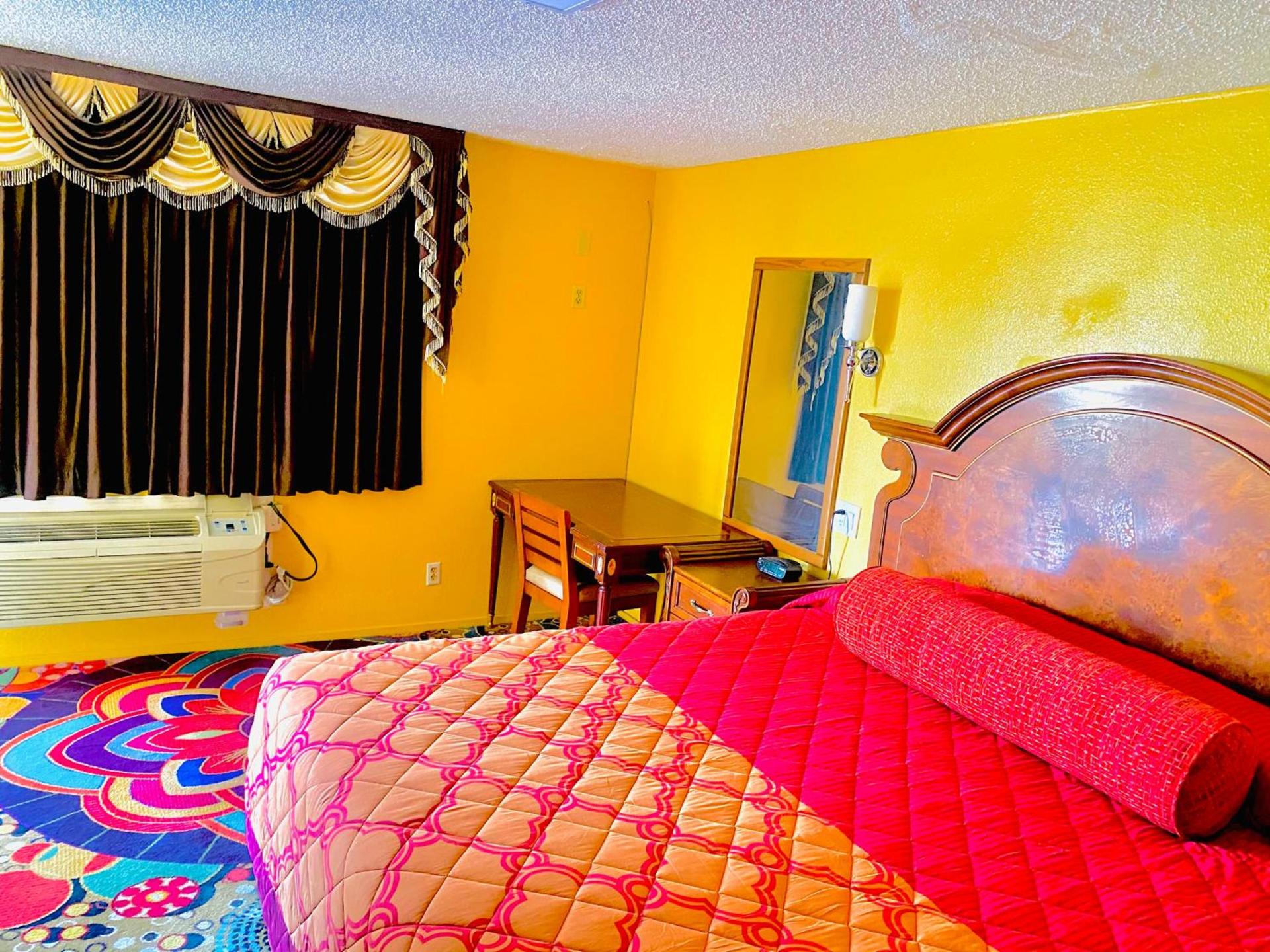A Fisher's Inn Motel photo 12