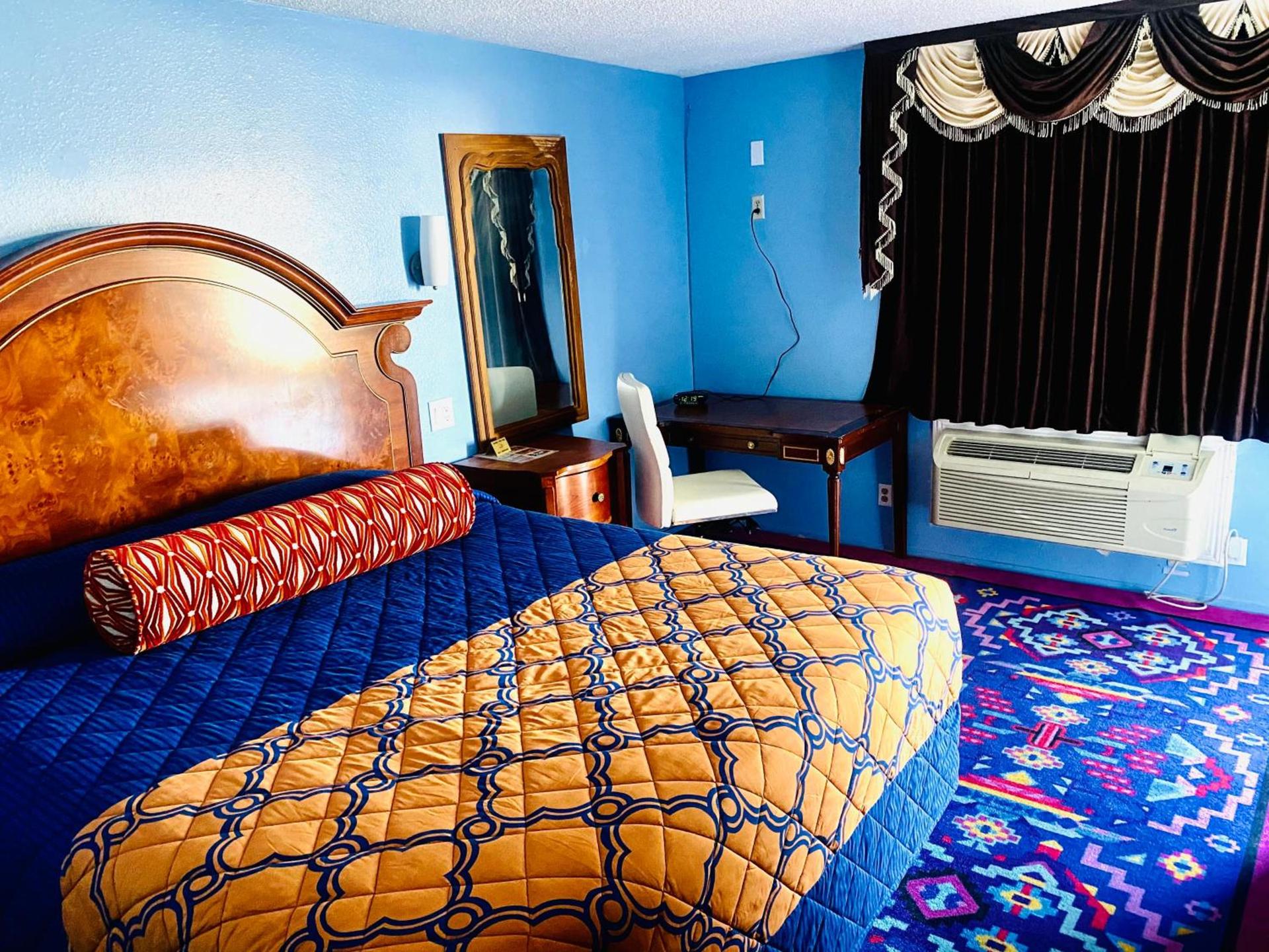A Fisher's Inn Motel photo 43