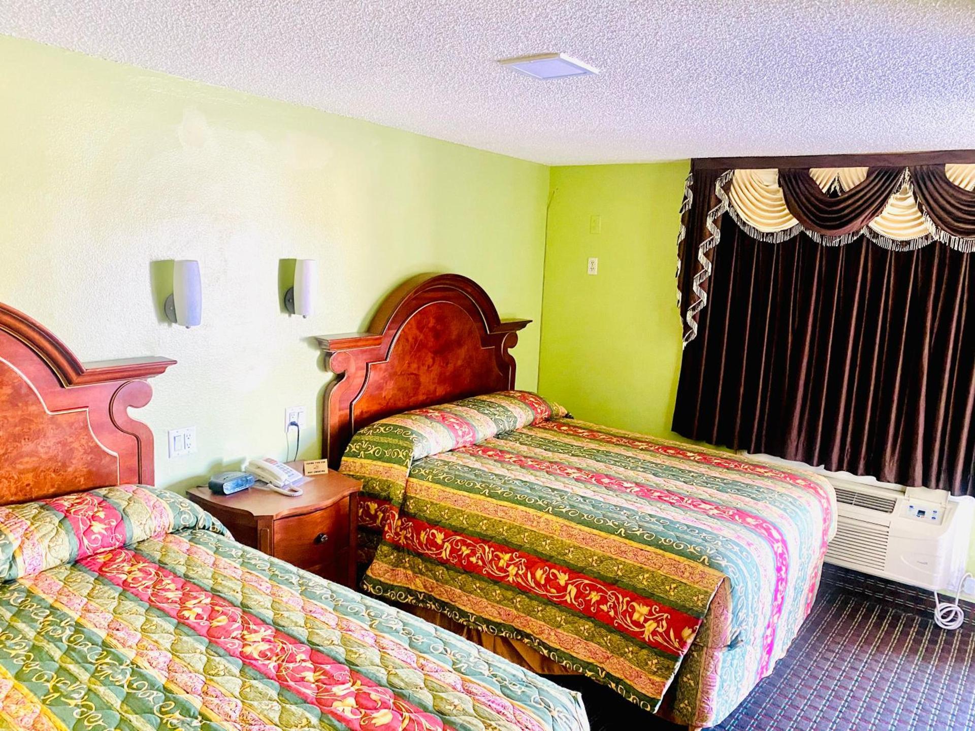 A Fisher's Inn Motel photo 15