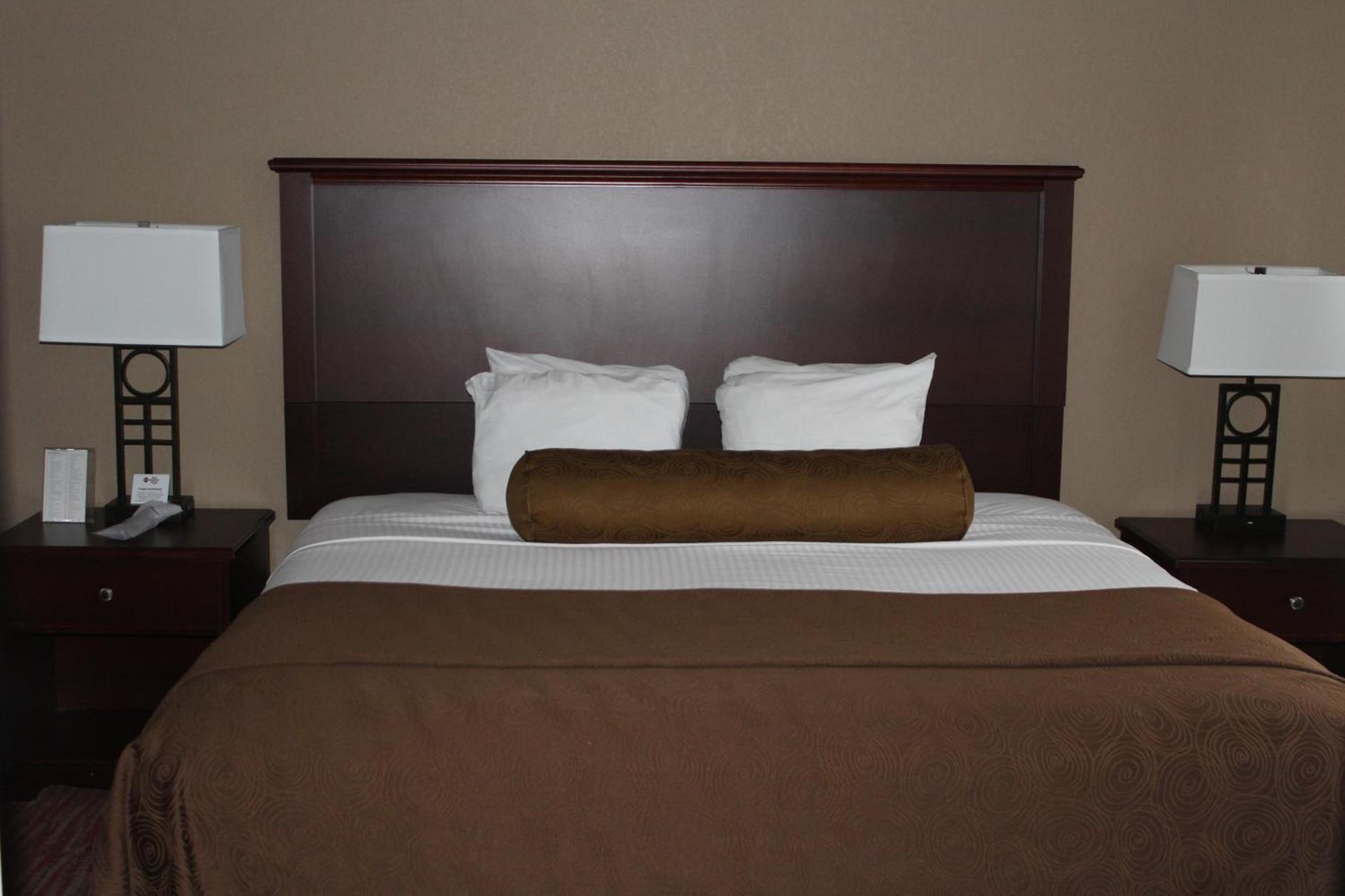 Best Western Plus Concord Inn photo 61