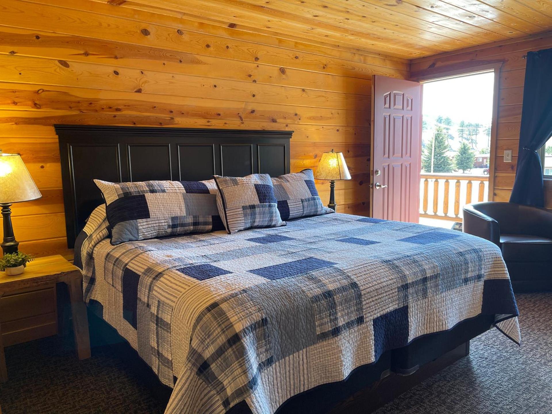 Mountain View Lodge & Cabins photo 54