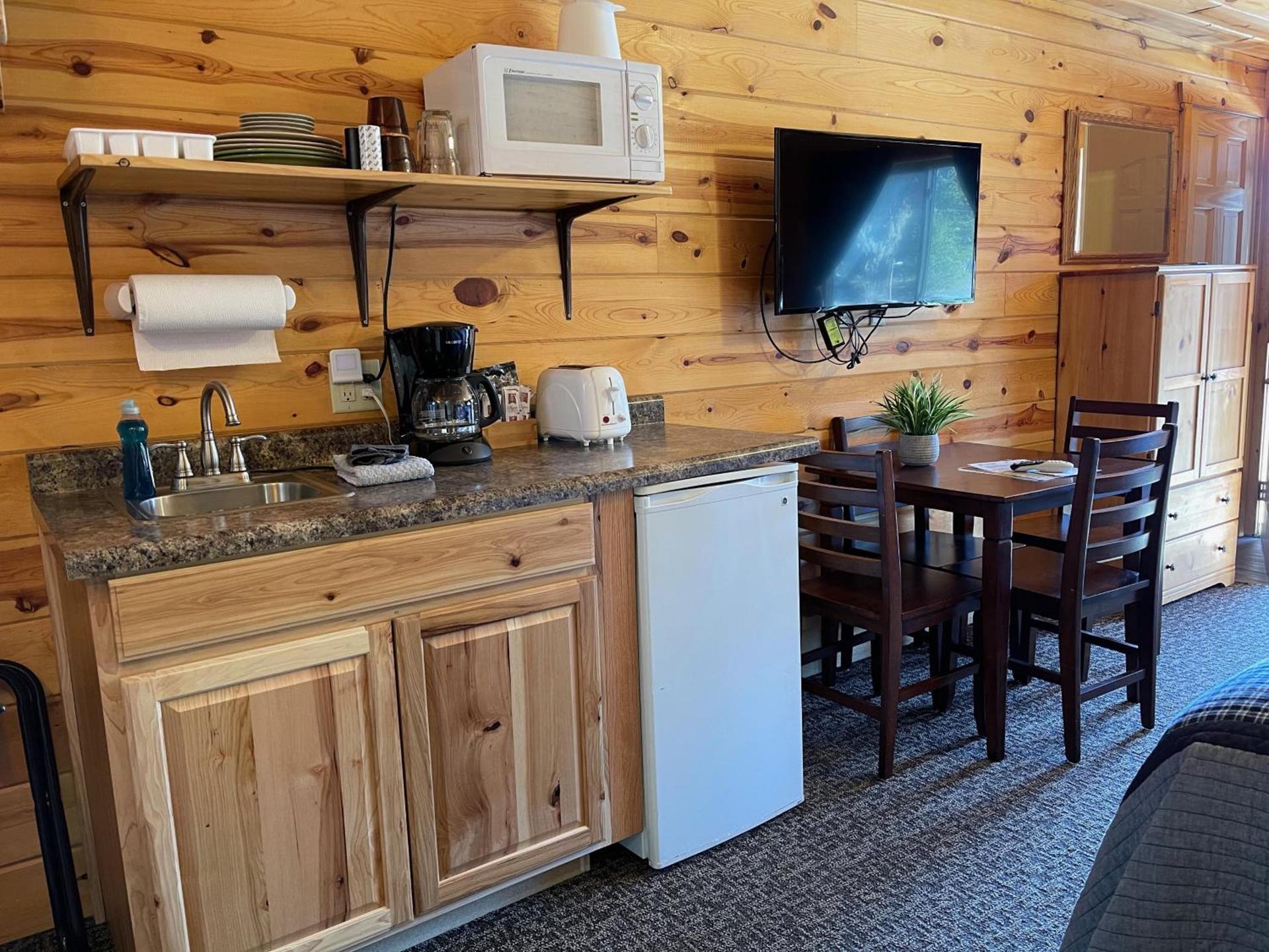 Mountain View Lodge & Cabins photo 60