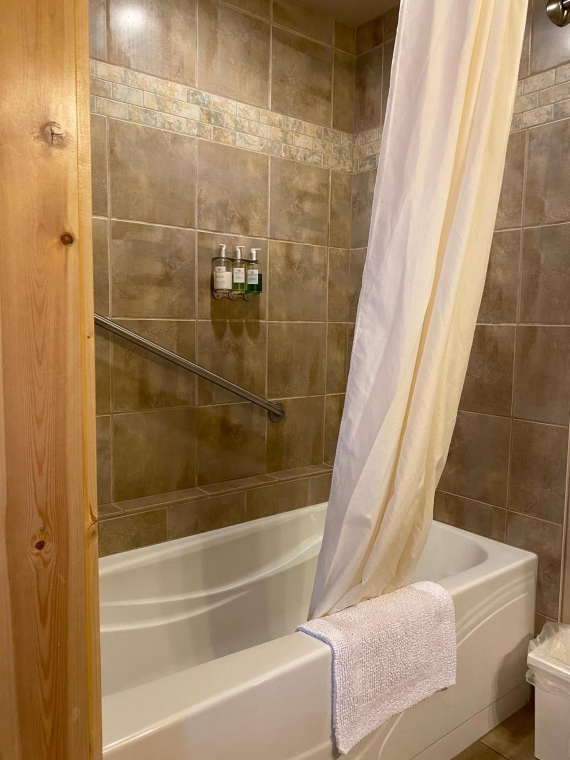 Twisp River Suites photo 86