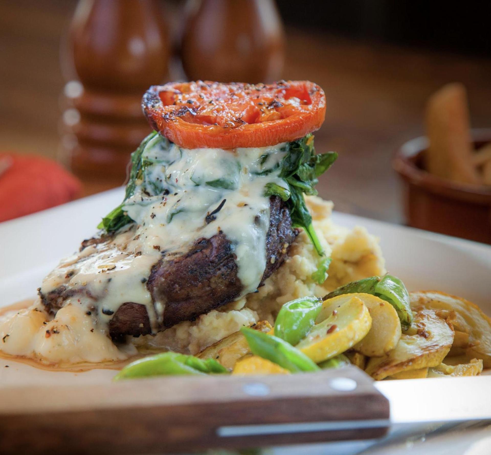 Summit Mountain Lodge and Steakhouse photo 40