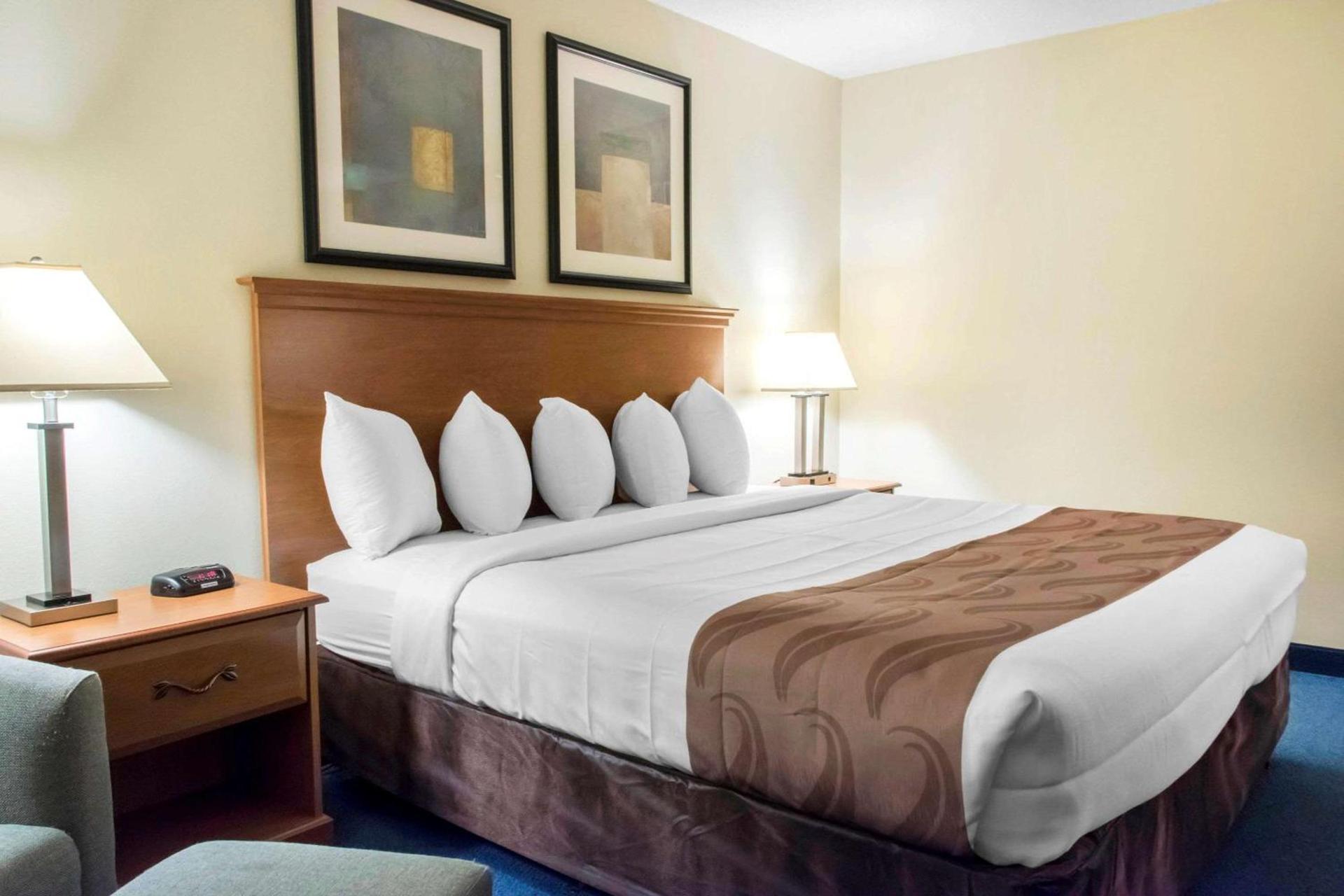 Days Inn by Wyndham Penn State photo 32