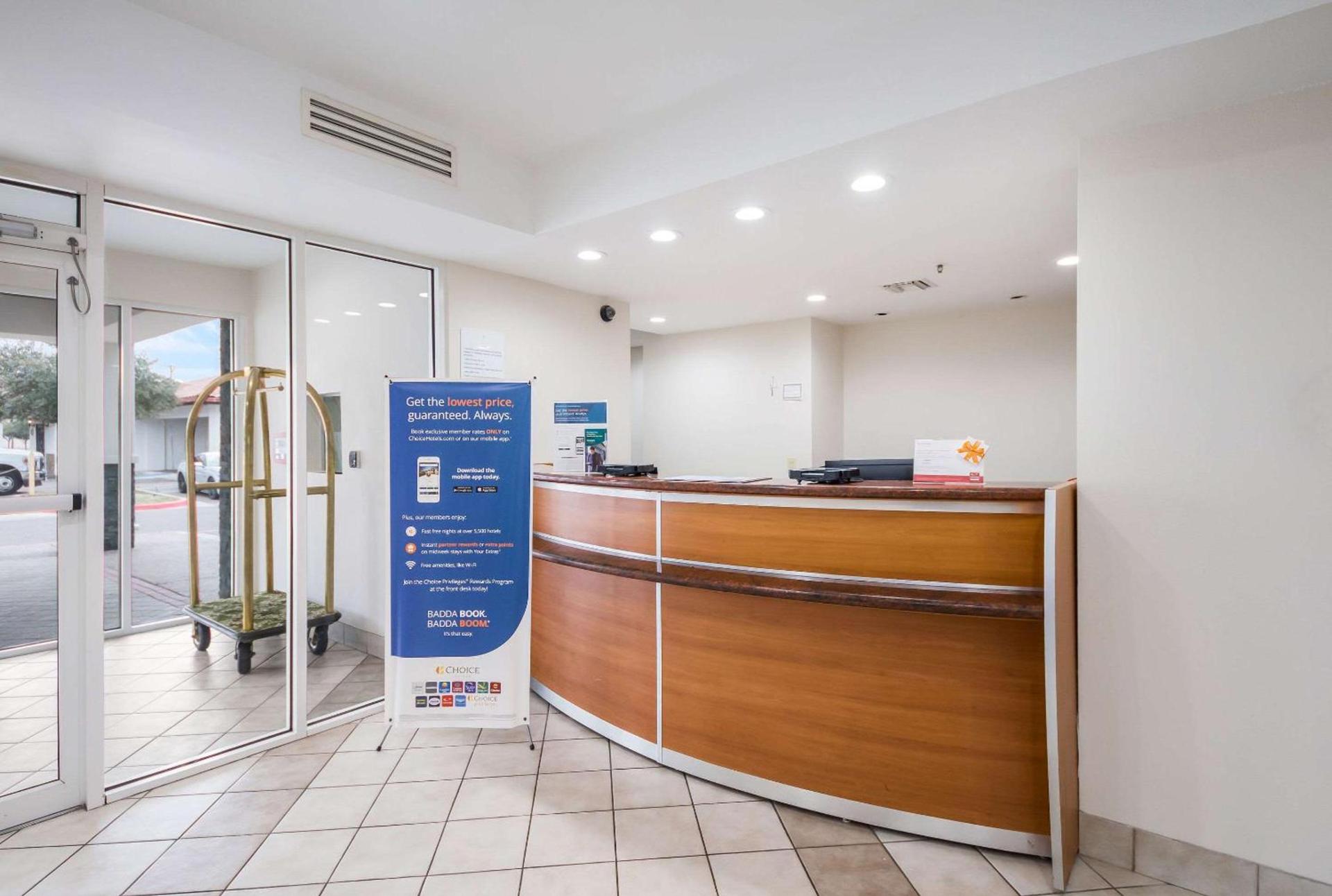 Quality Inn Laredo - Nuevo Laredo photo 4