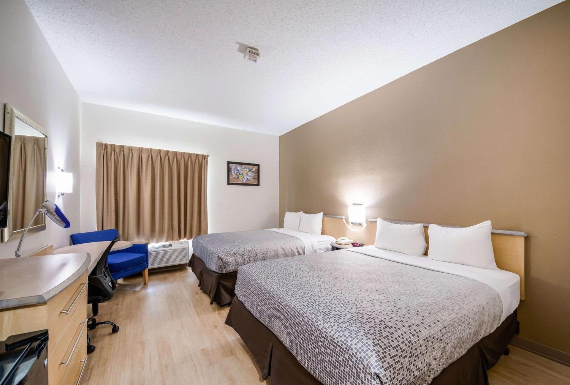 Quality Inn Laredo - Nuevo Laredo photo 8