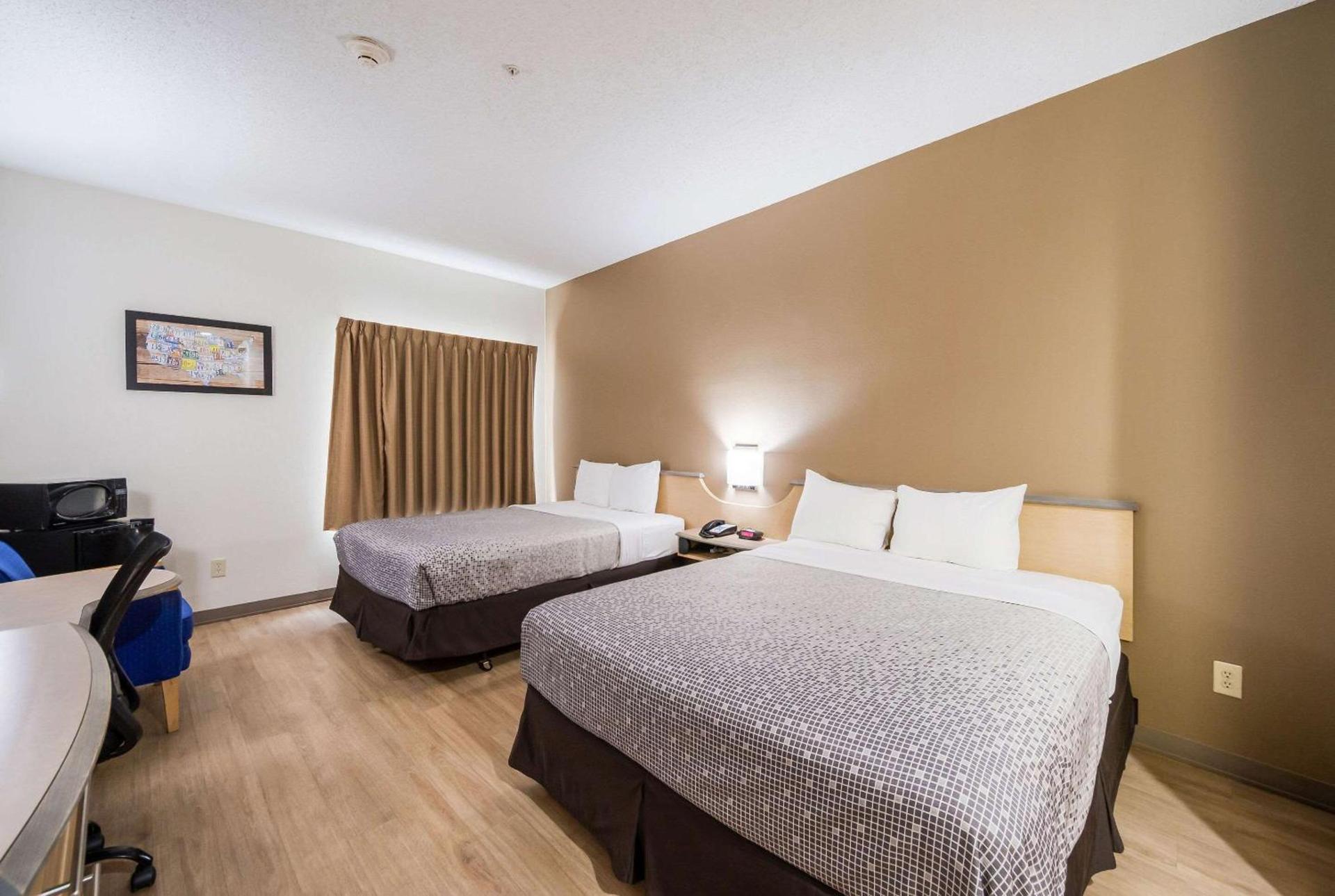 Quality Inn Laredo - Nuevo Laredo photo 17