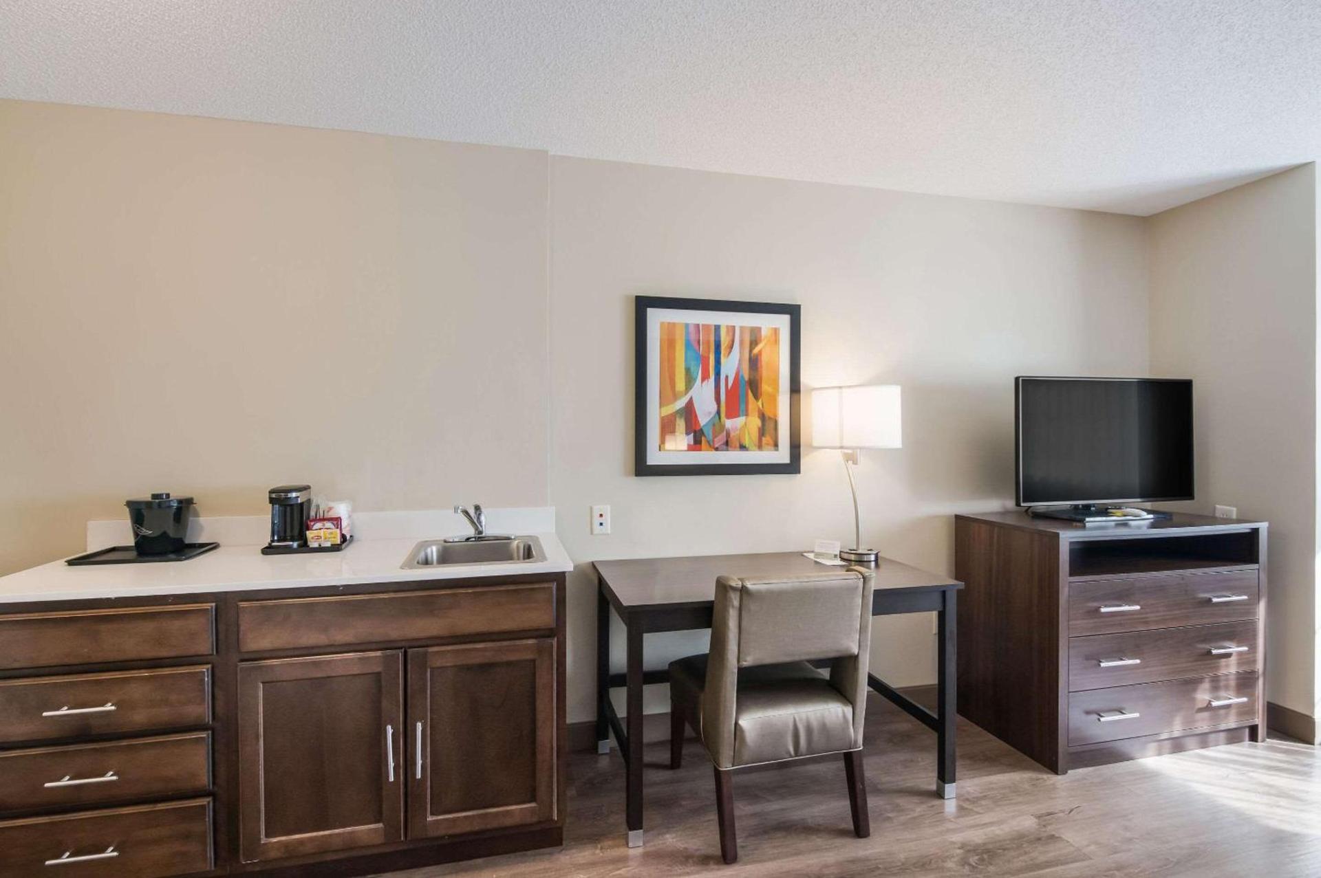 Sleep Inn & Suites Columbus near Fort Benning photo 21