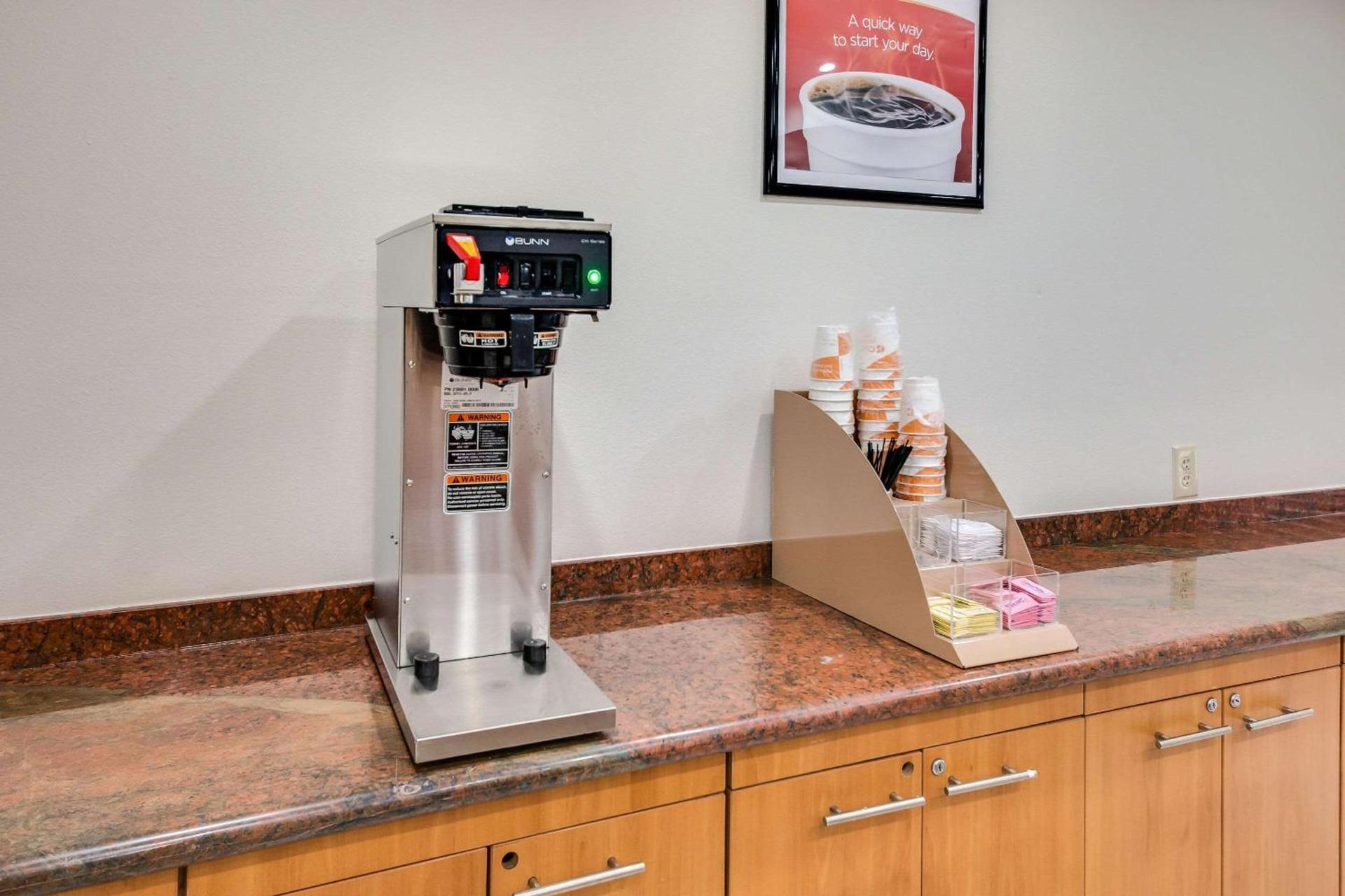 Quality Inn Laredo - Nuevo Laredo photo 26