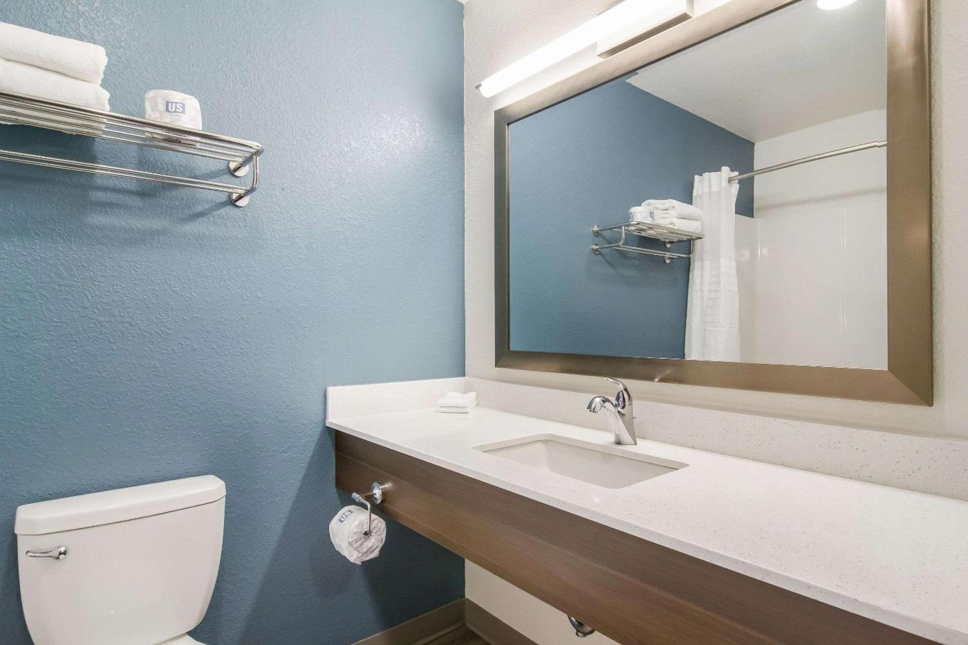 WoodSpring Suites Jacksonville Baymeadows photo 20