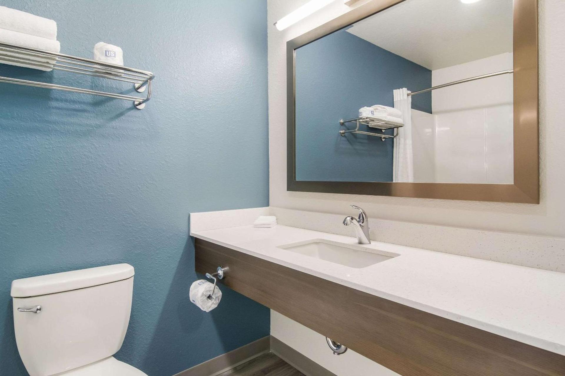 WoodSpring Suites Jacksonville Baymeadows photo 26