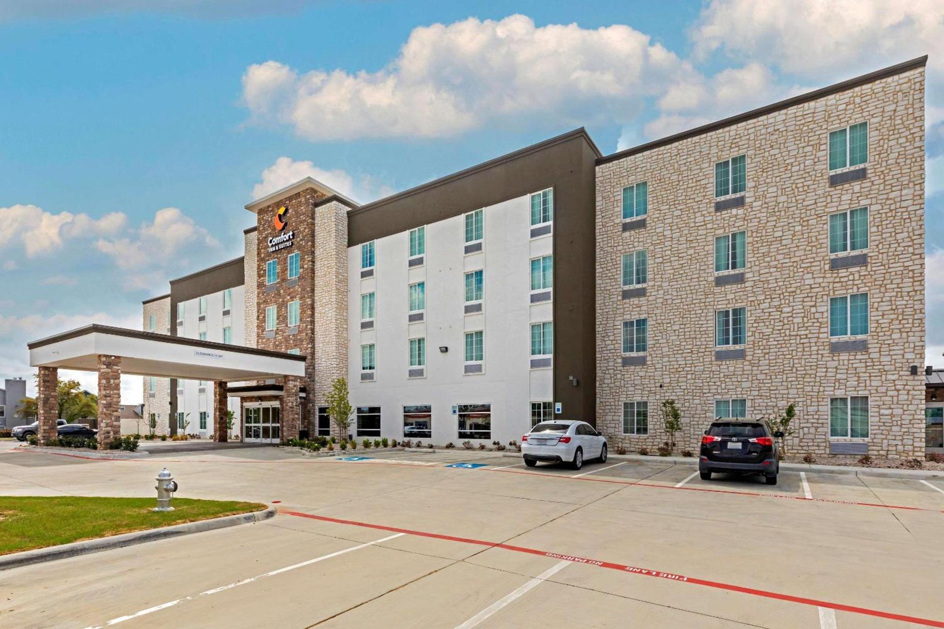 Comfort Inn & Suites Euless DFW West photo 10