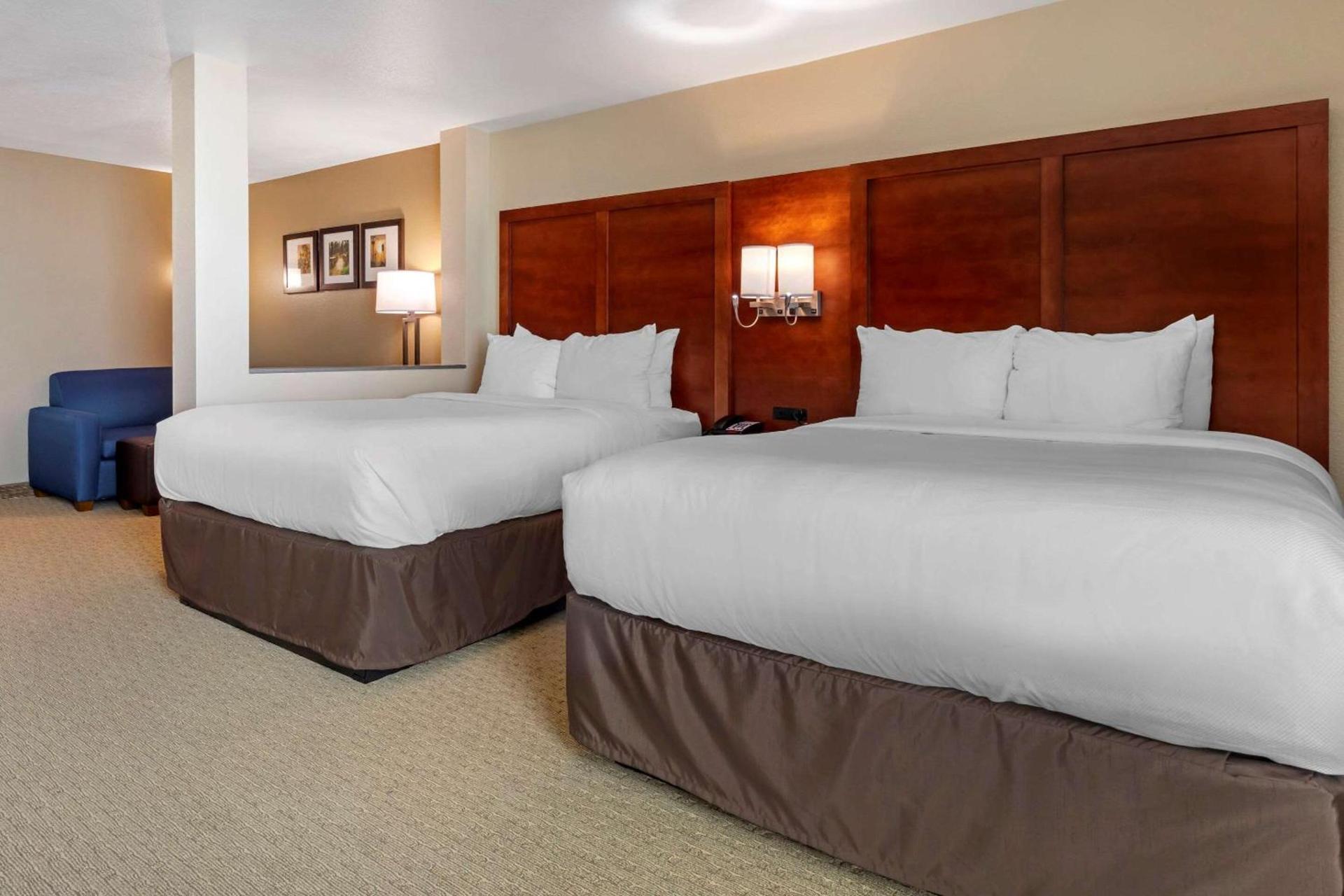 Comfort Inn & Suites Euless DFW West photo 3