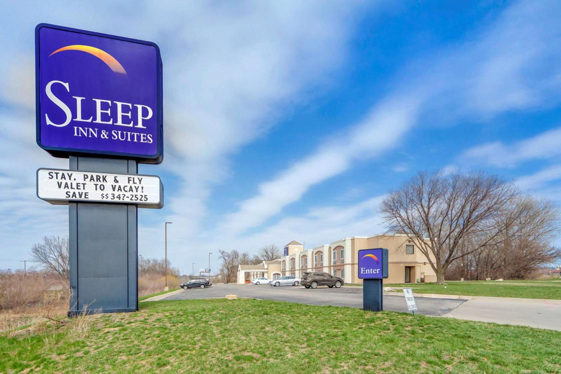 Sleep Inn & Suites Omaha Airport photo 2