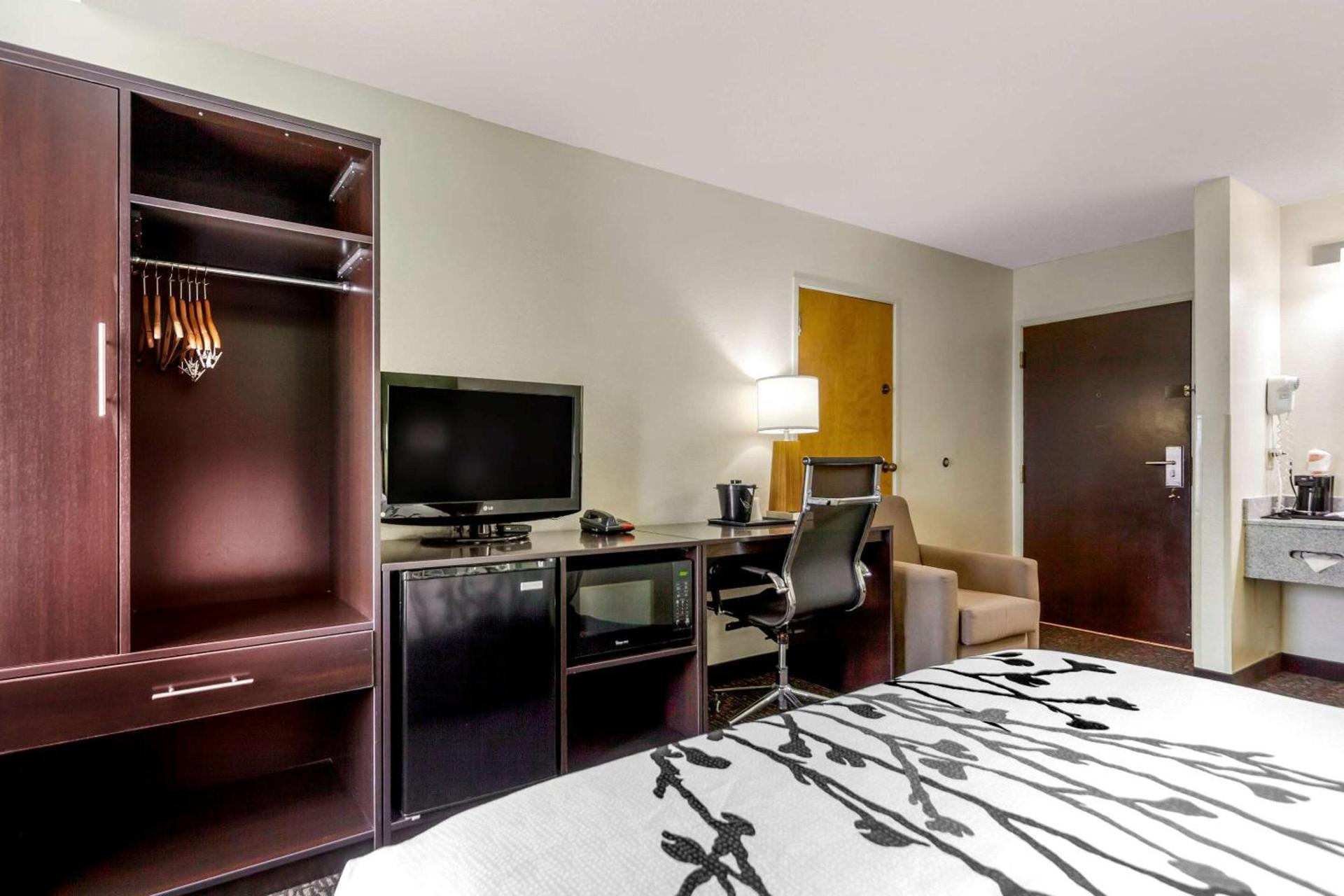Sleep Inn & Suites Omaha Airport photo 9