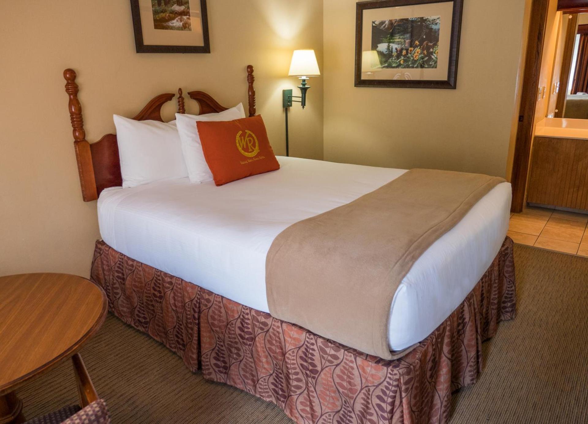 Wild Bear Inn photo 17