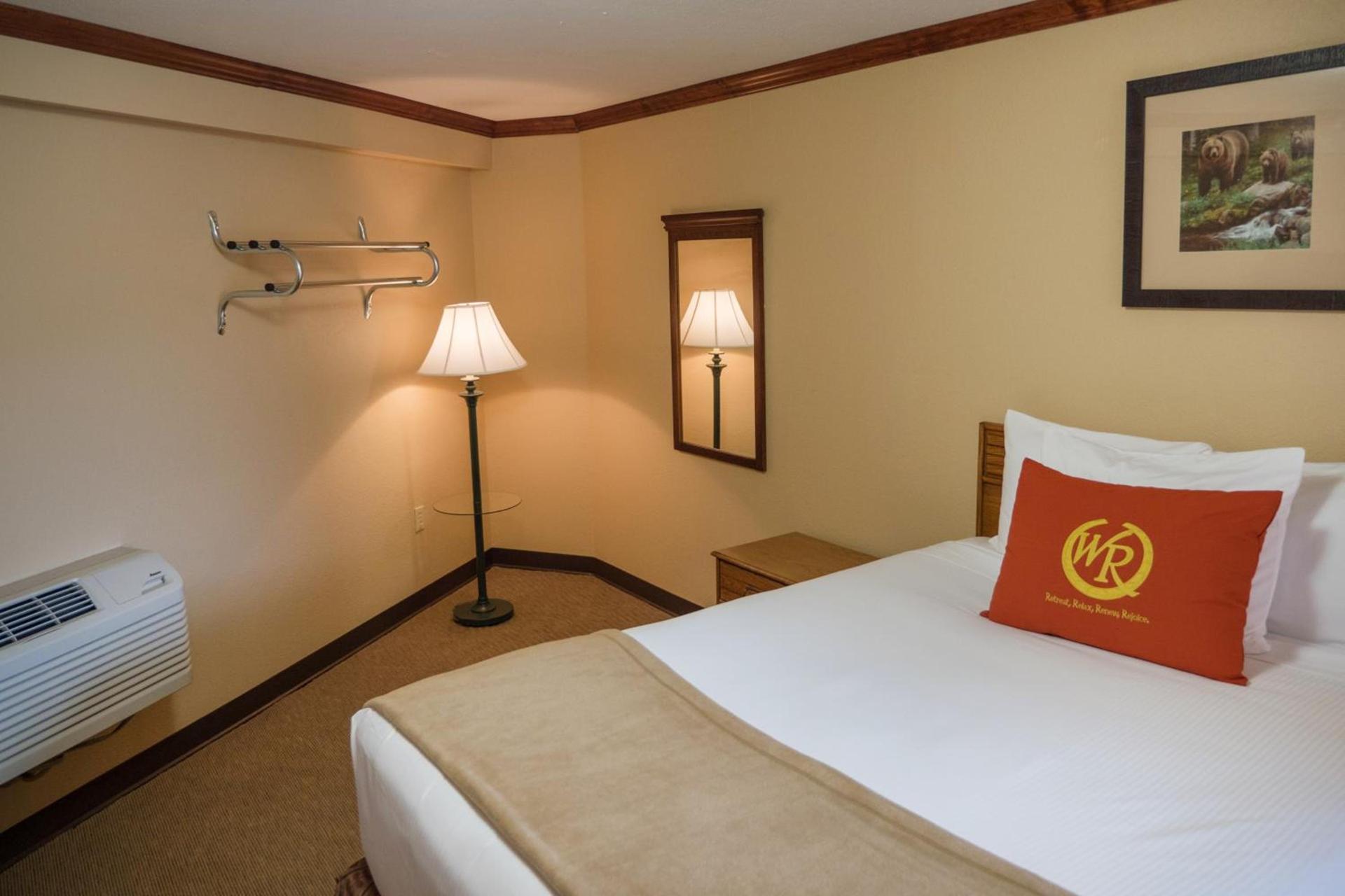 Wild Bear Inn photo 5