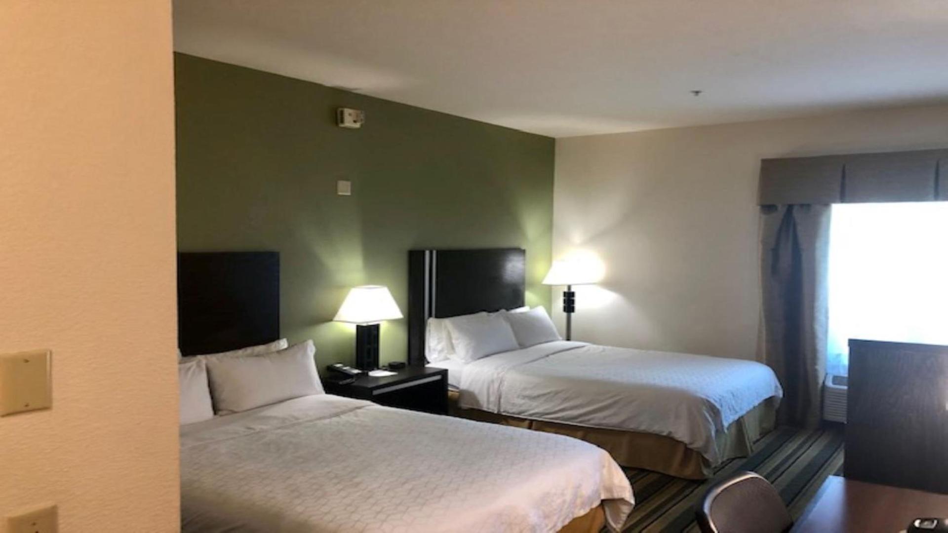 Holiday Inn Express Berkeley by IHG photo 33