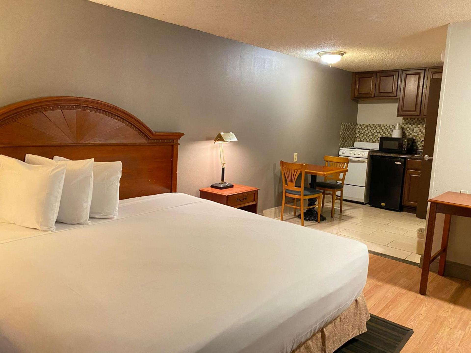 Travelodge by Wyndham Laurel Ft Meade Near NSA photo 14