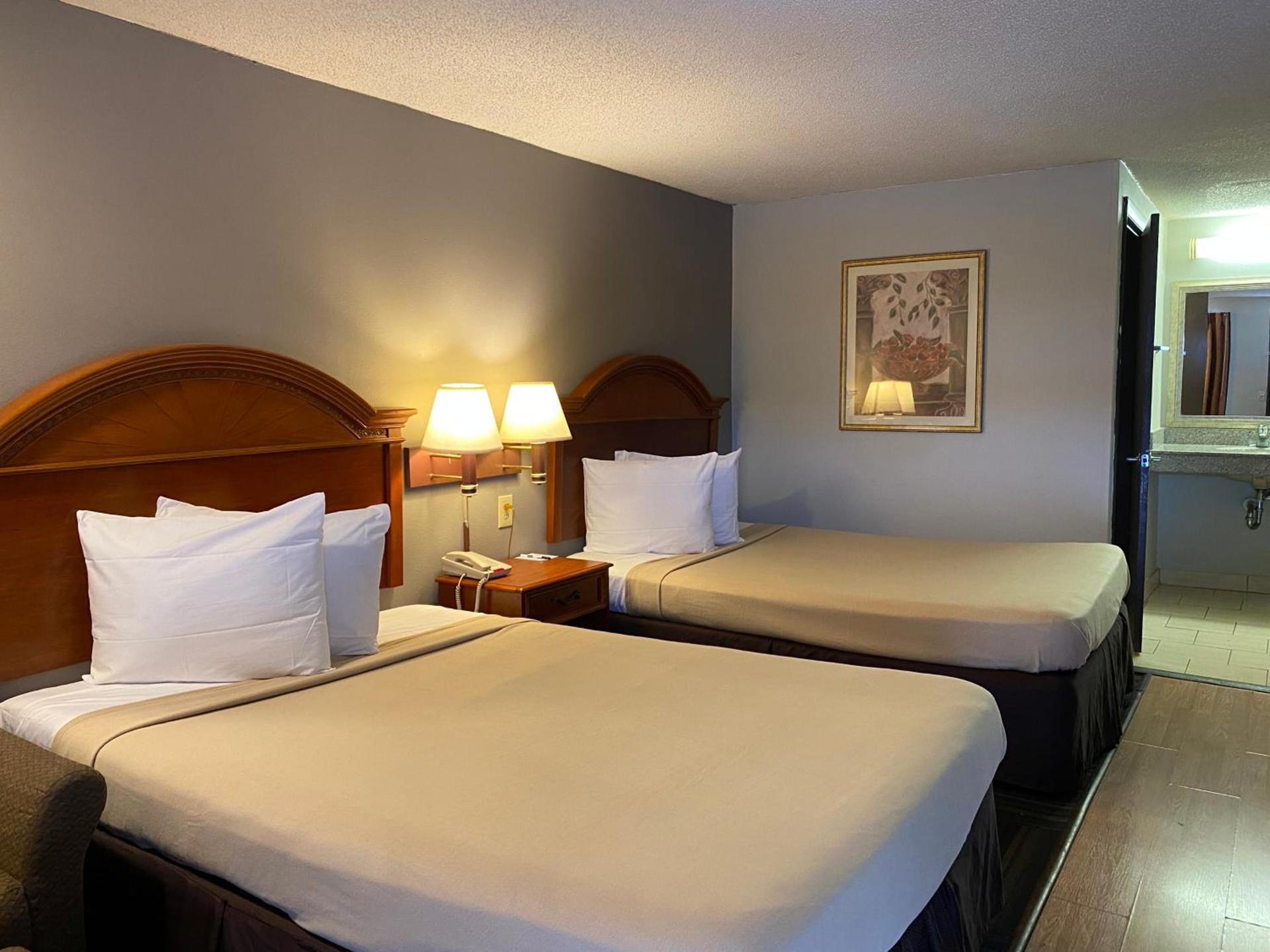 Travelodge by Wyndham Laurel Ft Meade Near NSA photo 35