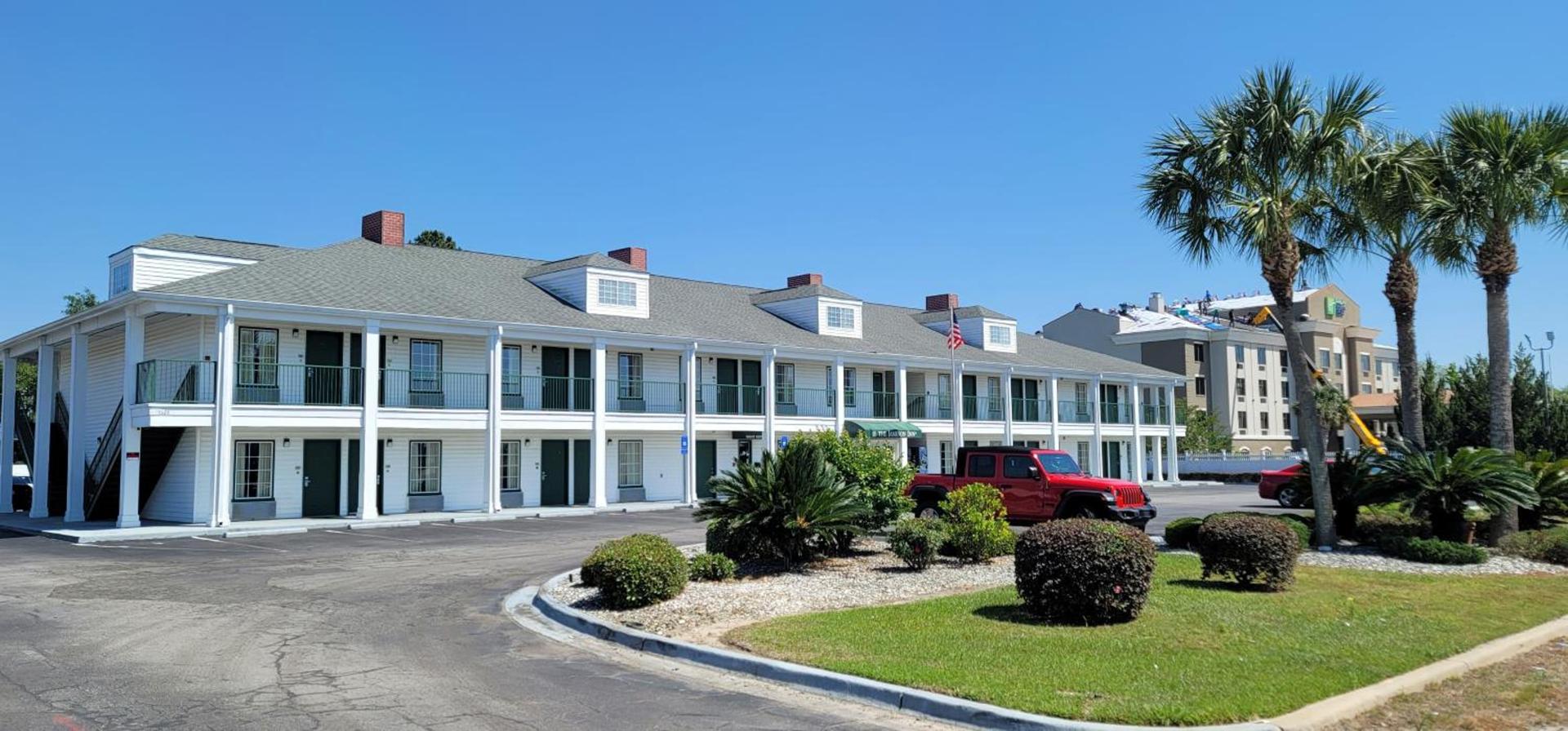 Jameson Inn Douglas photo 22