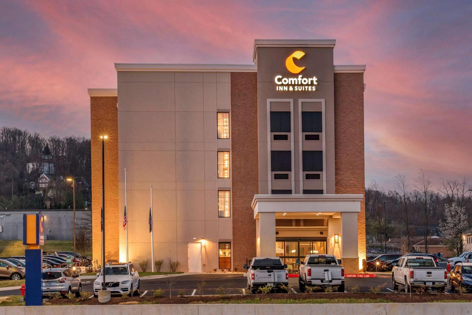 Comfort Inn & Suites Harrisonburg photo 4