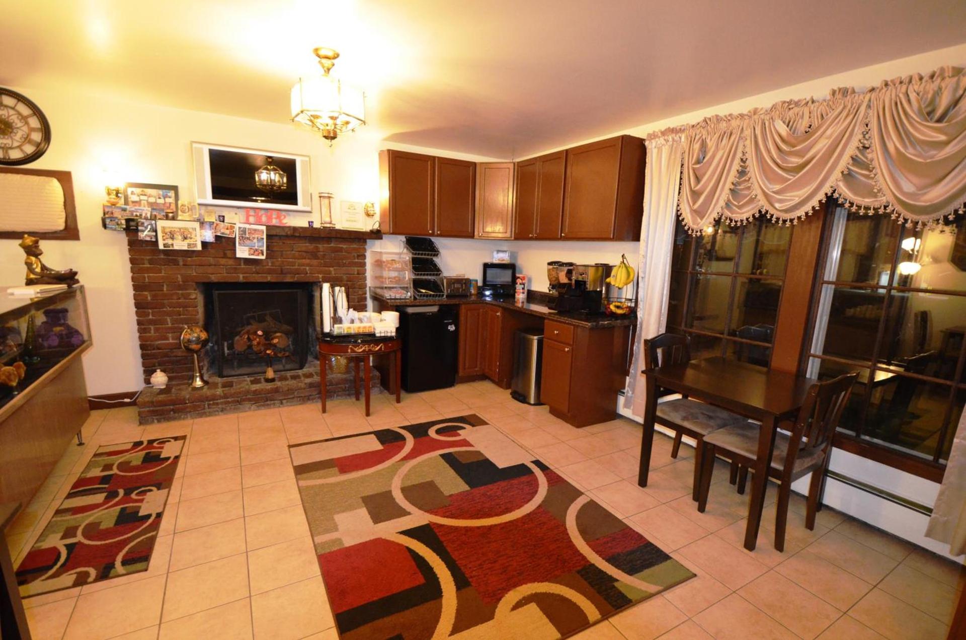 Williamstown Motel photo 37