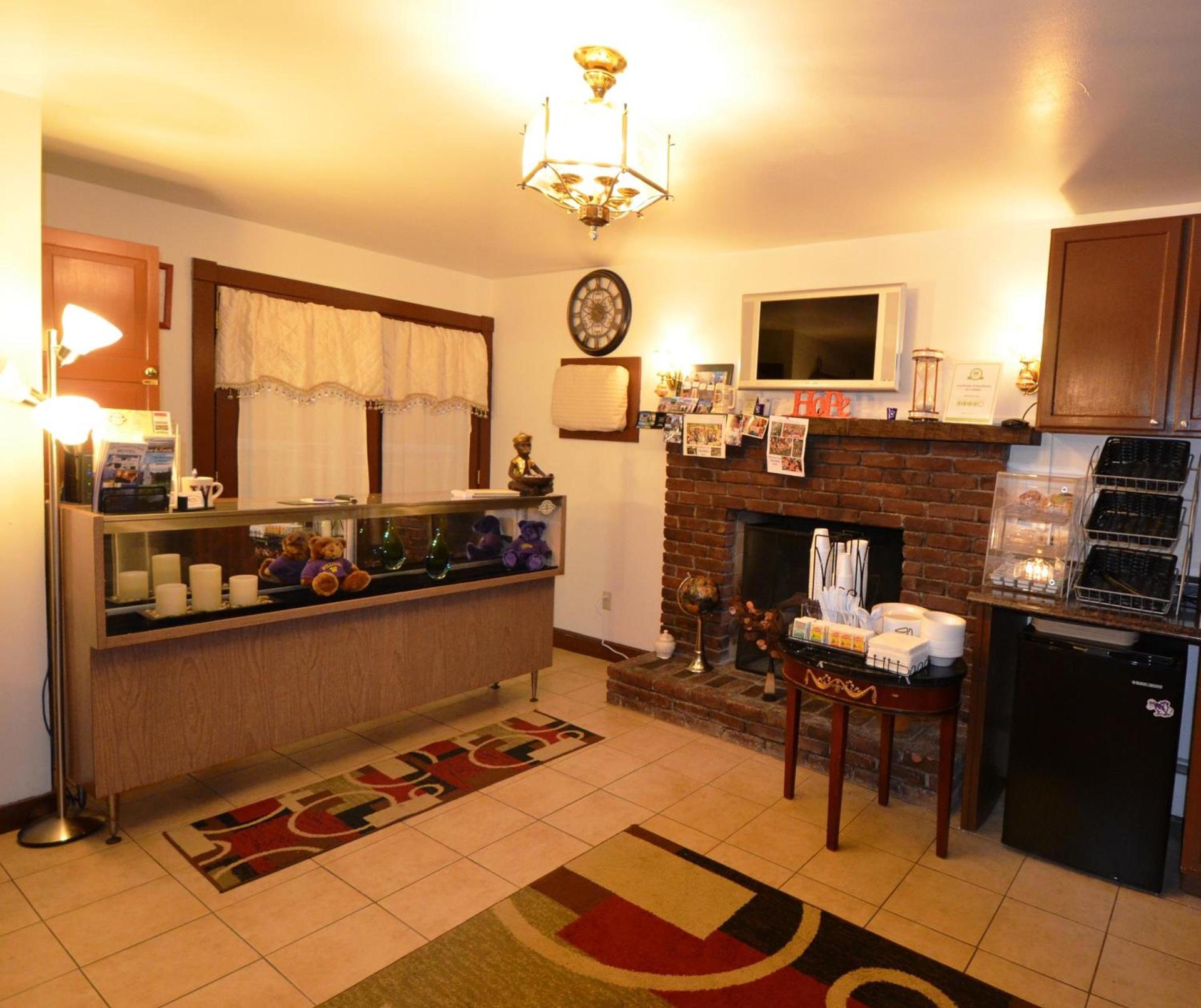 Williamstown Motel photo 6