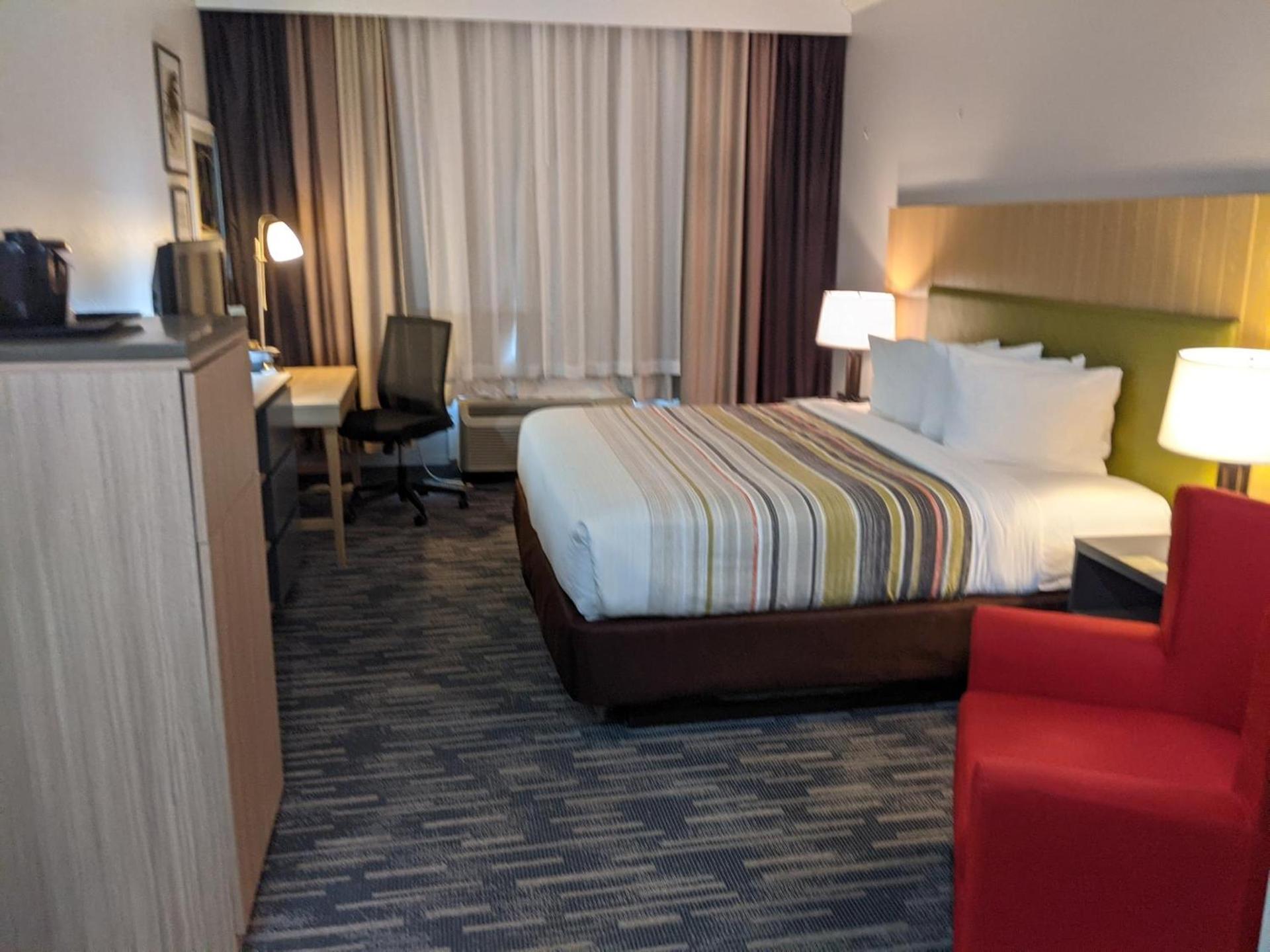 Country Inn & Suites by Radisson, Nashville, TN photo 20