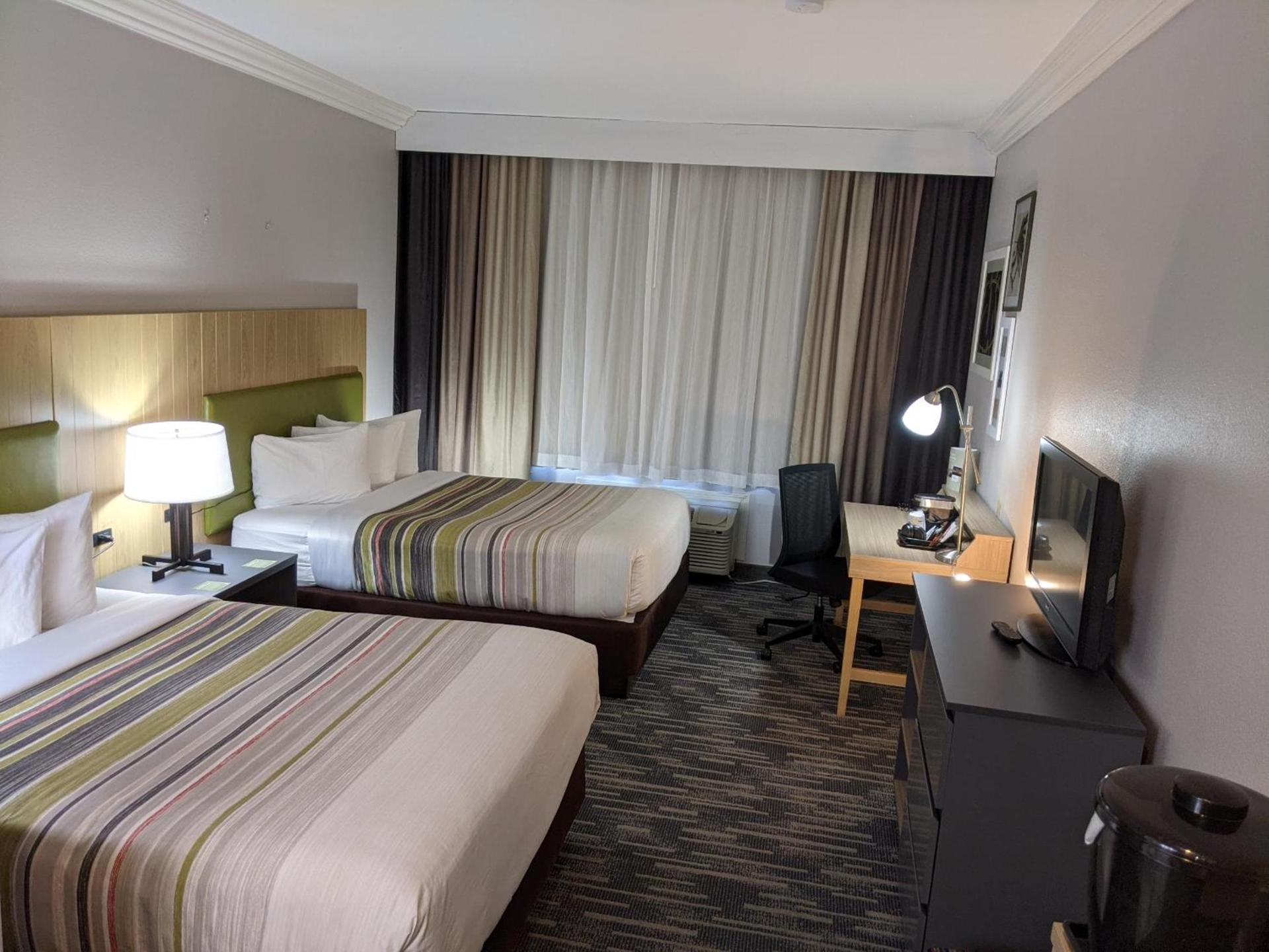 Country Inn & Suites by Radisson, Nashville, TN photo 64
