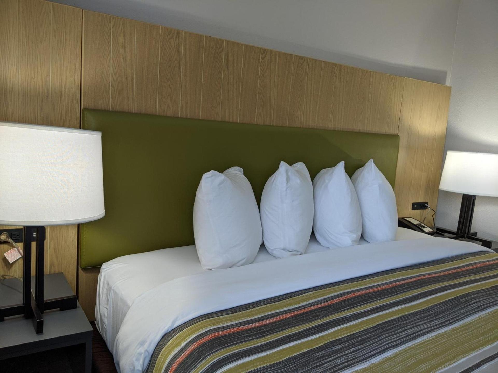 Country Inn & Suites by Radisson, Nashville, TN photo 69