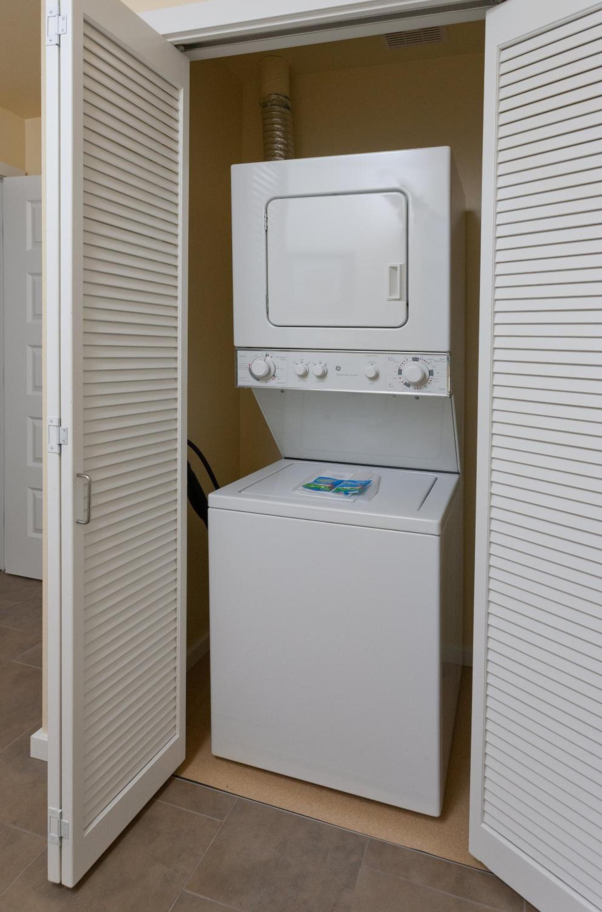 WorldMark Long Beach photo 26