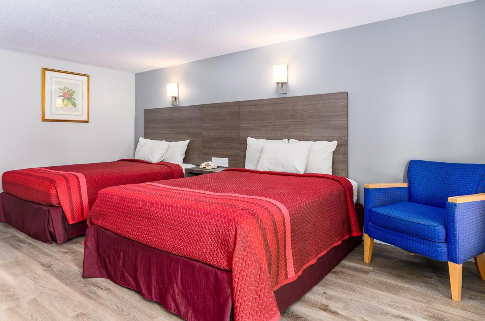 Captains Quarters Motel & Conference Center photo 26
