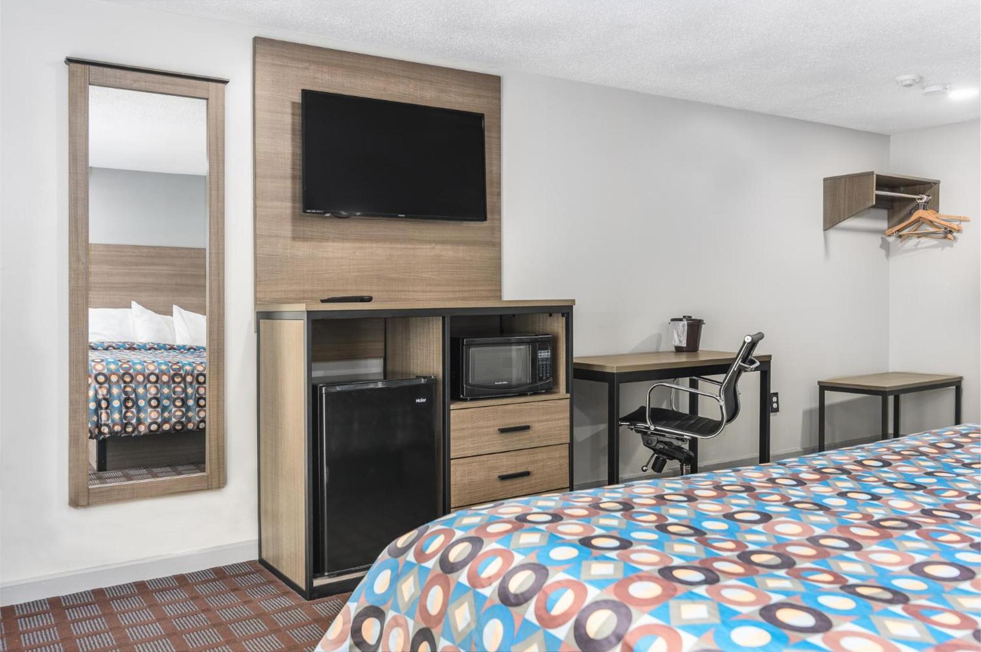 Blue Dolphin Inn photo 20