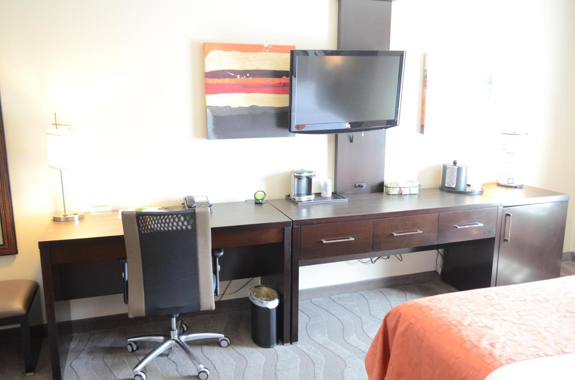 Holiday Inn & Suites Houston West - Westway Park by IHG photo 4