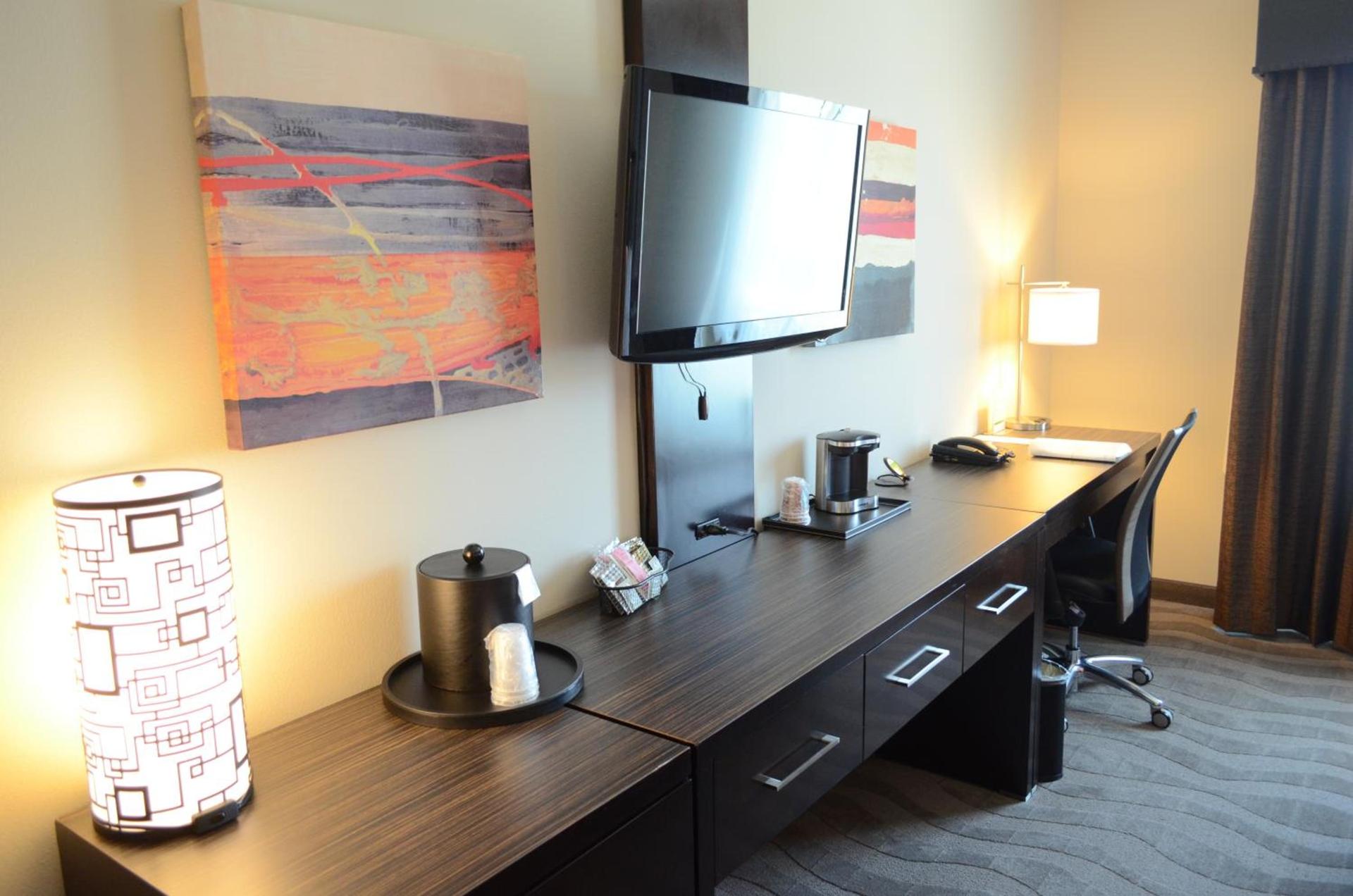 Holiday Inn & Suites Houston West - Westway Park by IHG photo 9