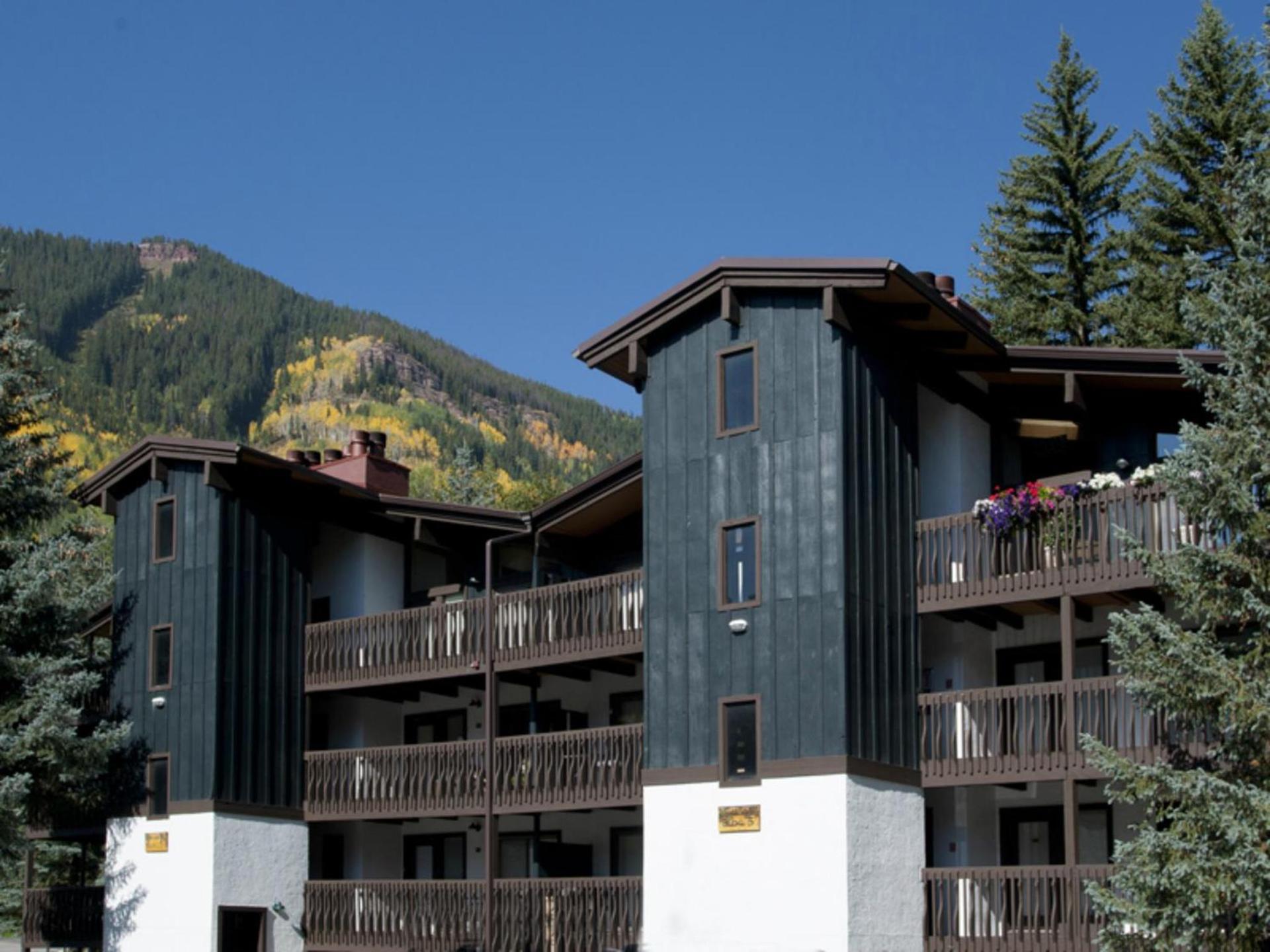 Vail Racquet Club Mountain Resort photo 64