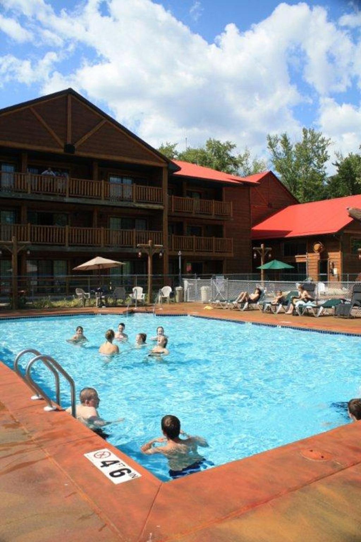 Meadowbrook Resort photo 17