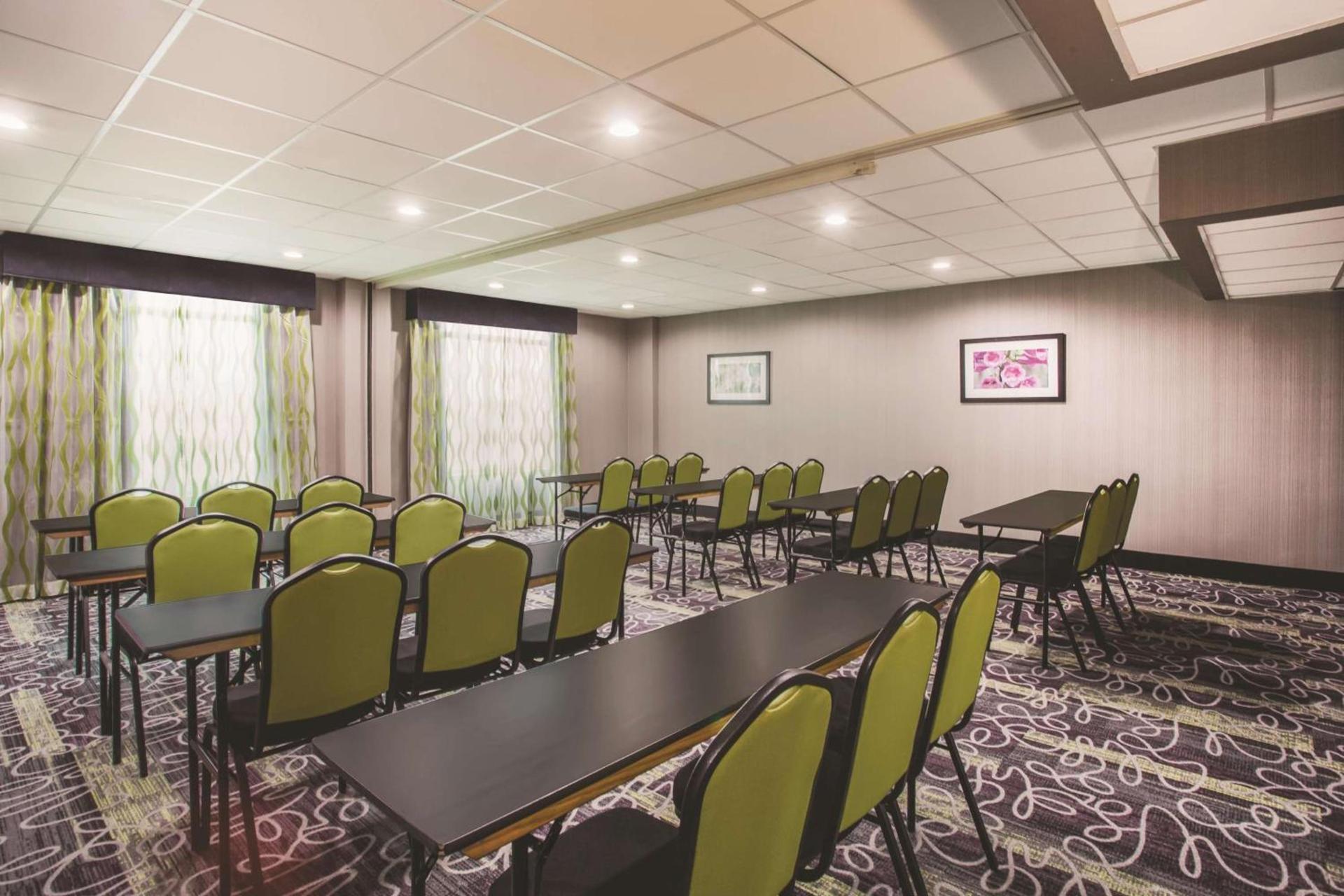 Comfort Inn & Suites Clearwater South - Pinellas Park photo 25