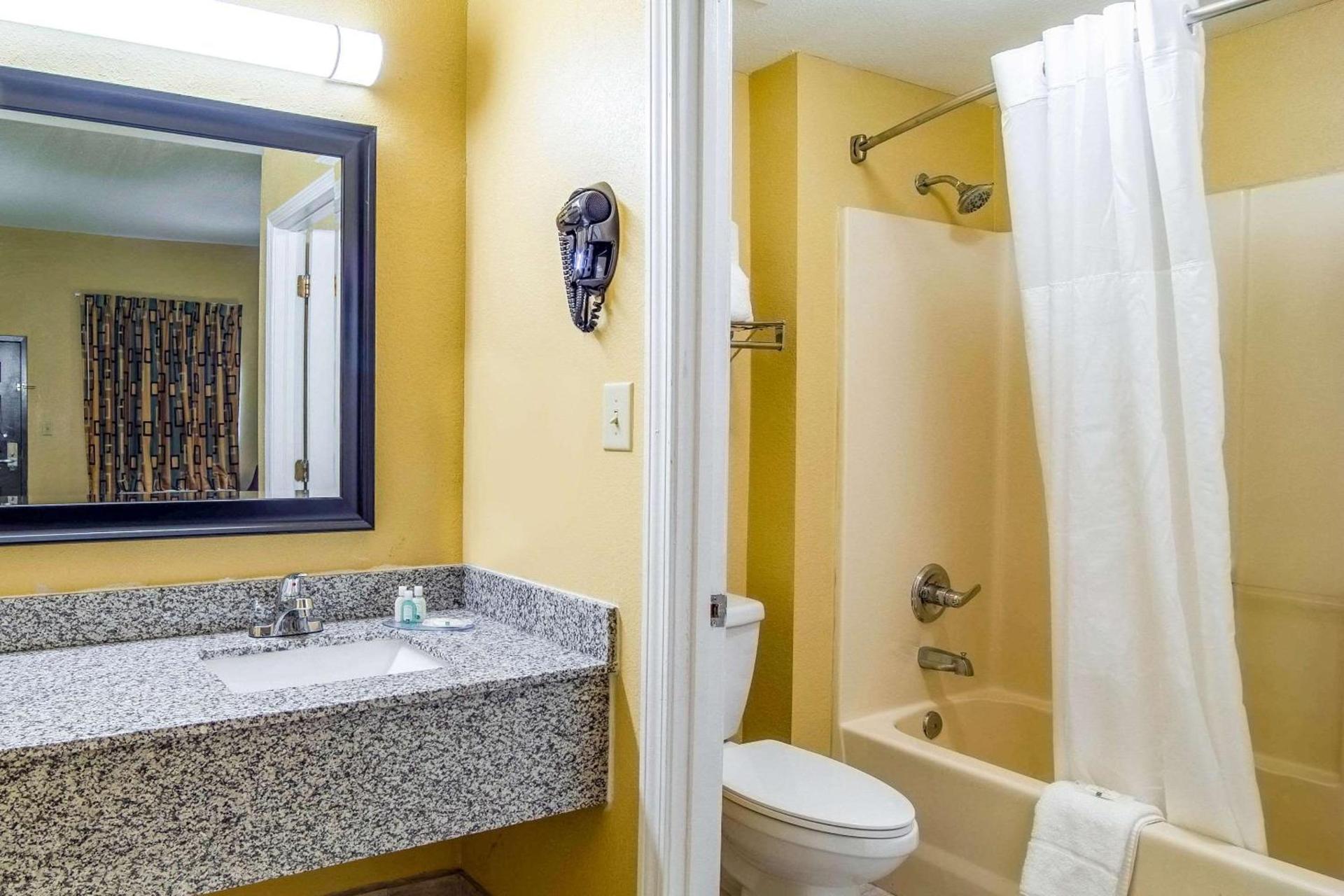 Quality Inn West Columbia - Cayce photo 14