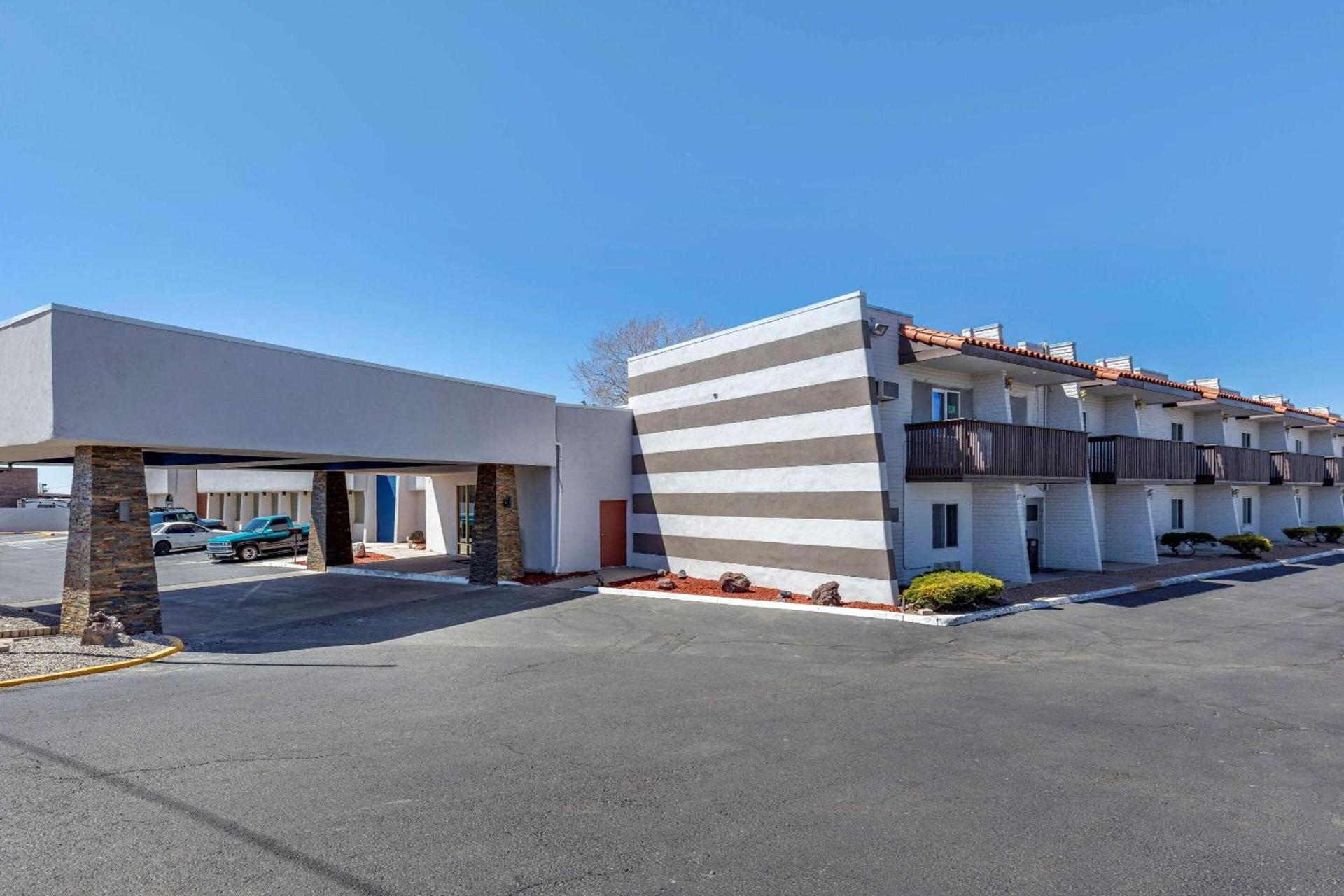 Hotel Inn Santa Fe photo 1