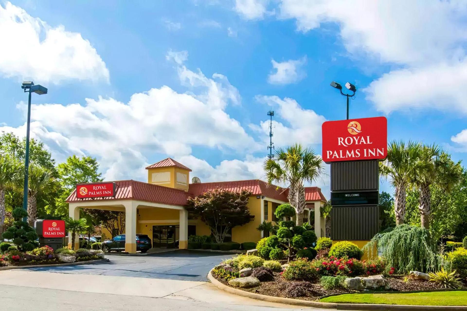 Royal Palms Inn photo 1