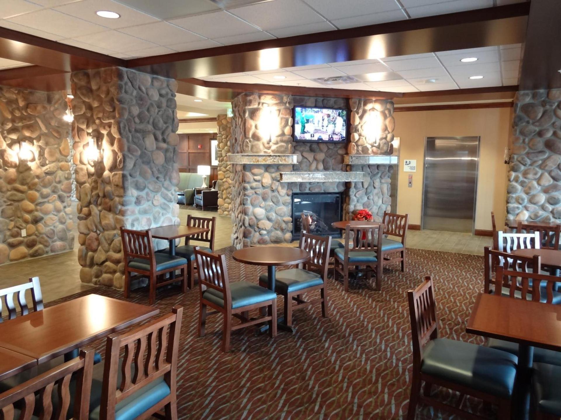 Glacier Peaks Hotel photo 7