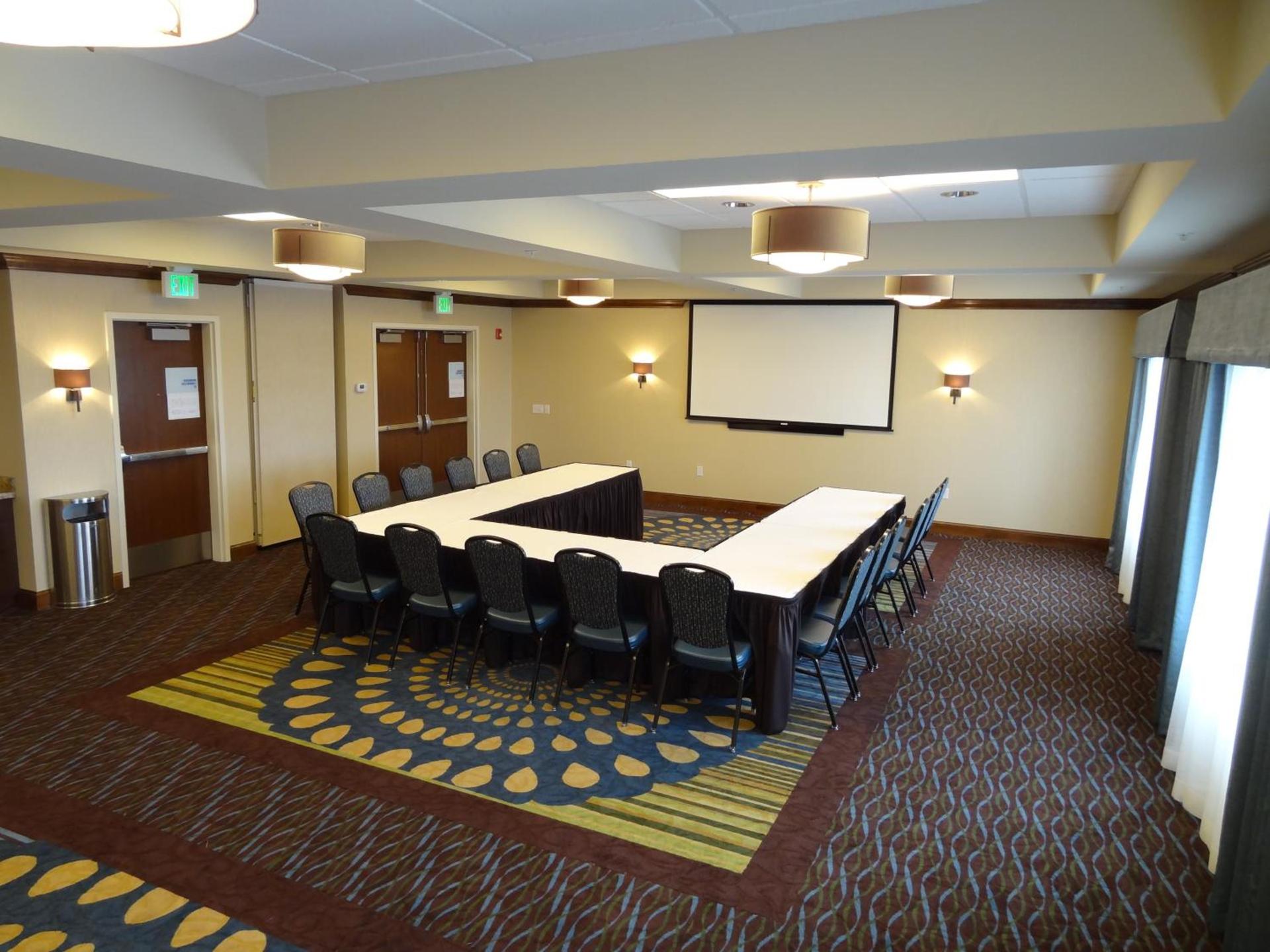 Glacier Peaks Hotel photo 16